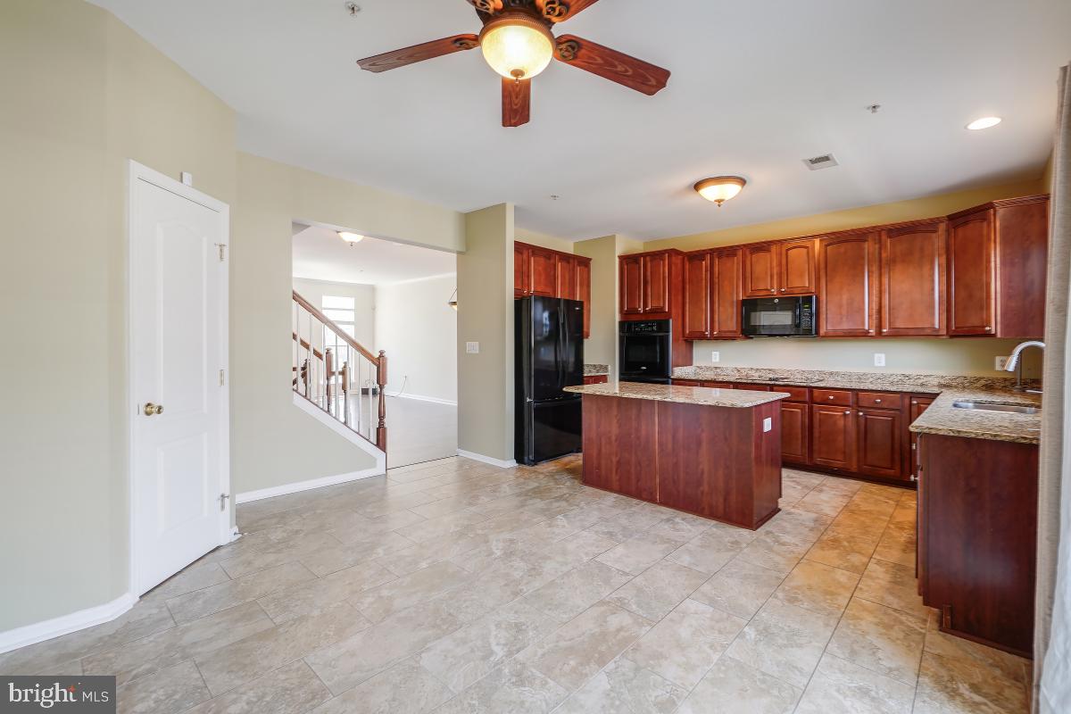 TOWN CENTER AT CAMP SPRINGS - Residential