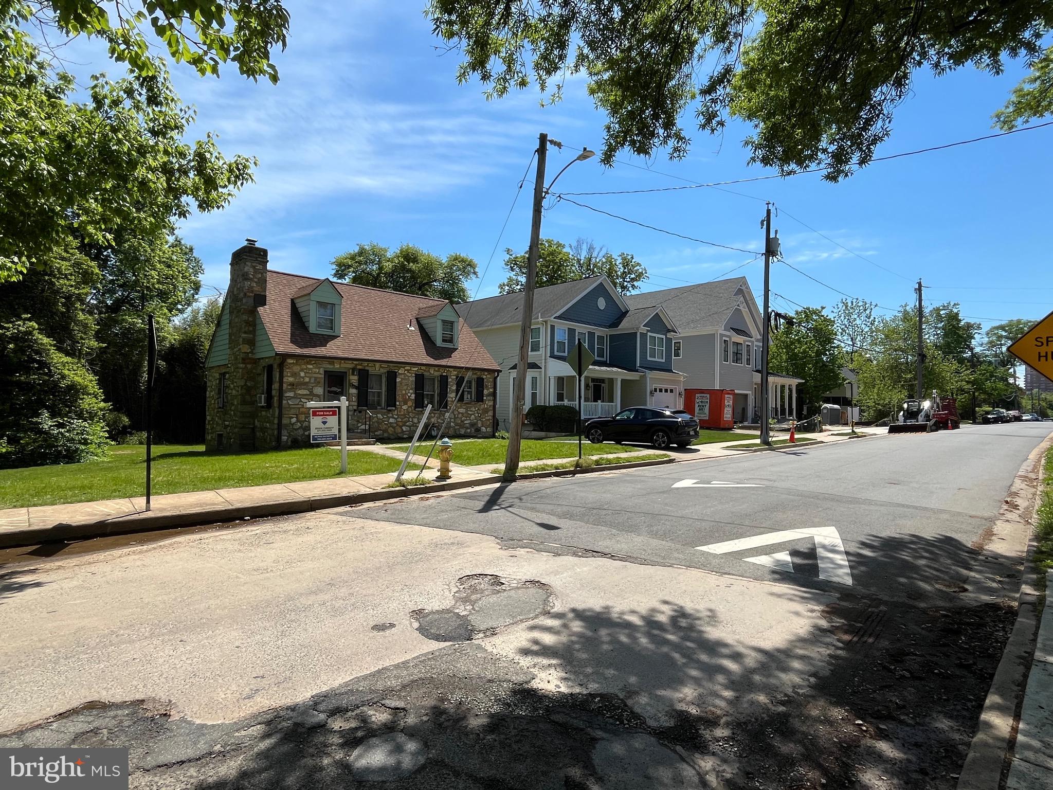 1311 N UTAH STREET