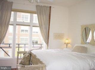 OLD TOWN - Residential Lease