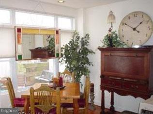 OLD TOWN - Residential Lease