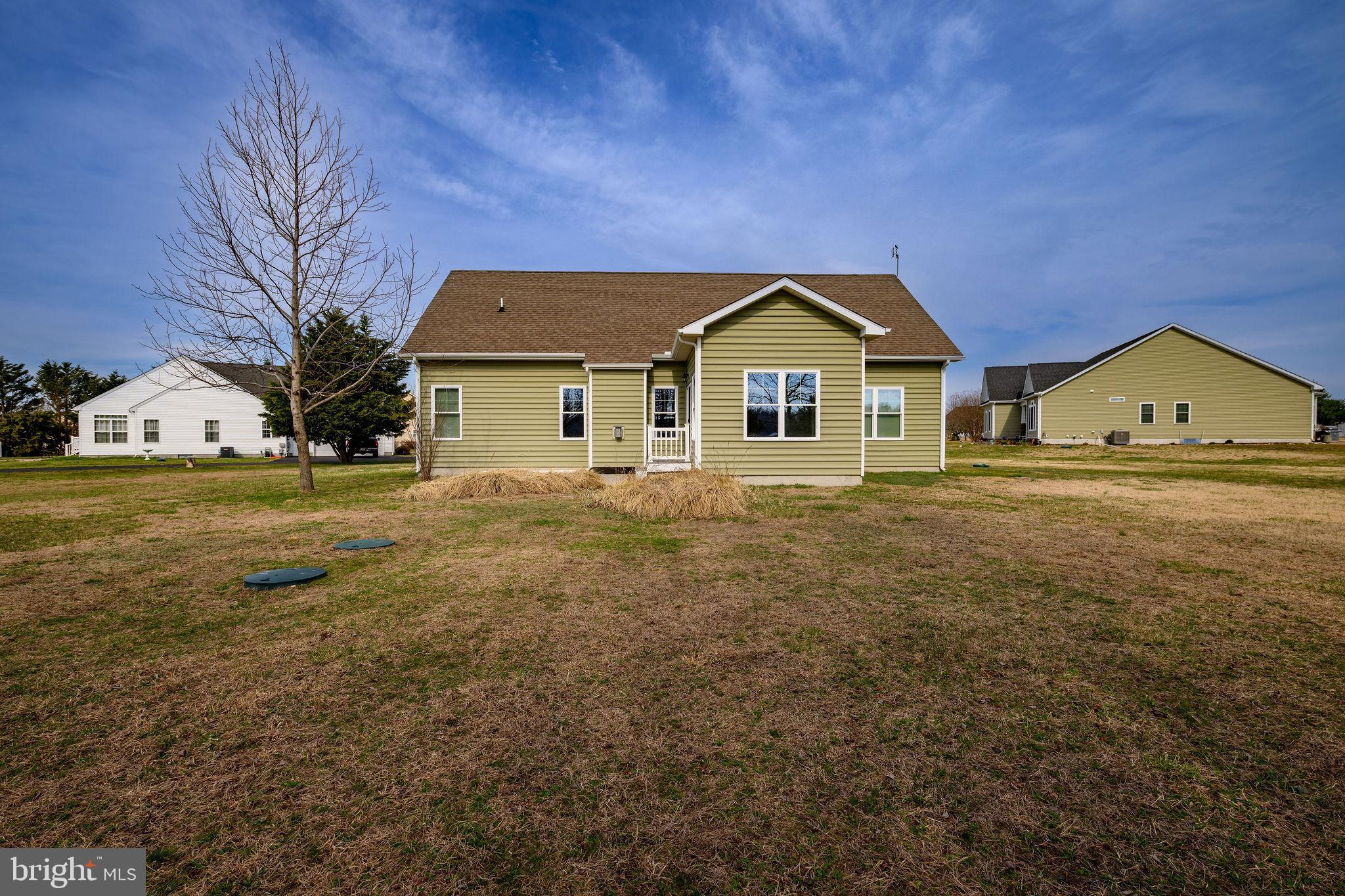 22630 SOUTHERN PINES DRIVE