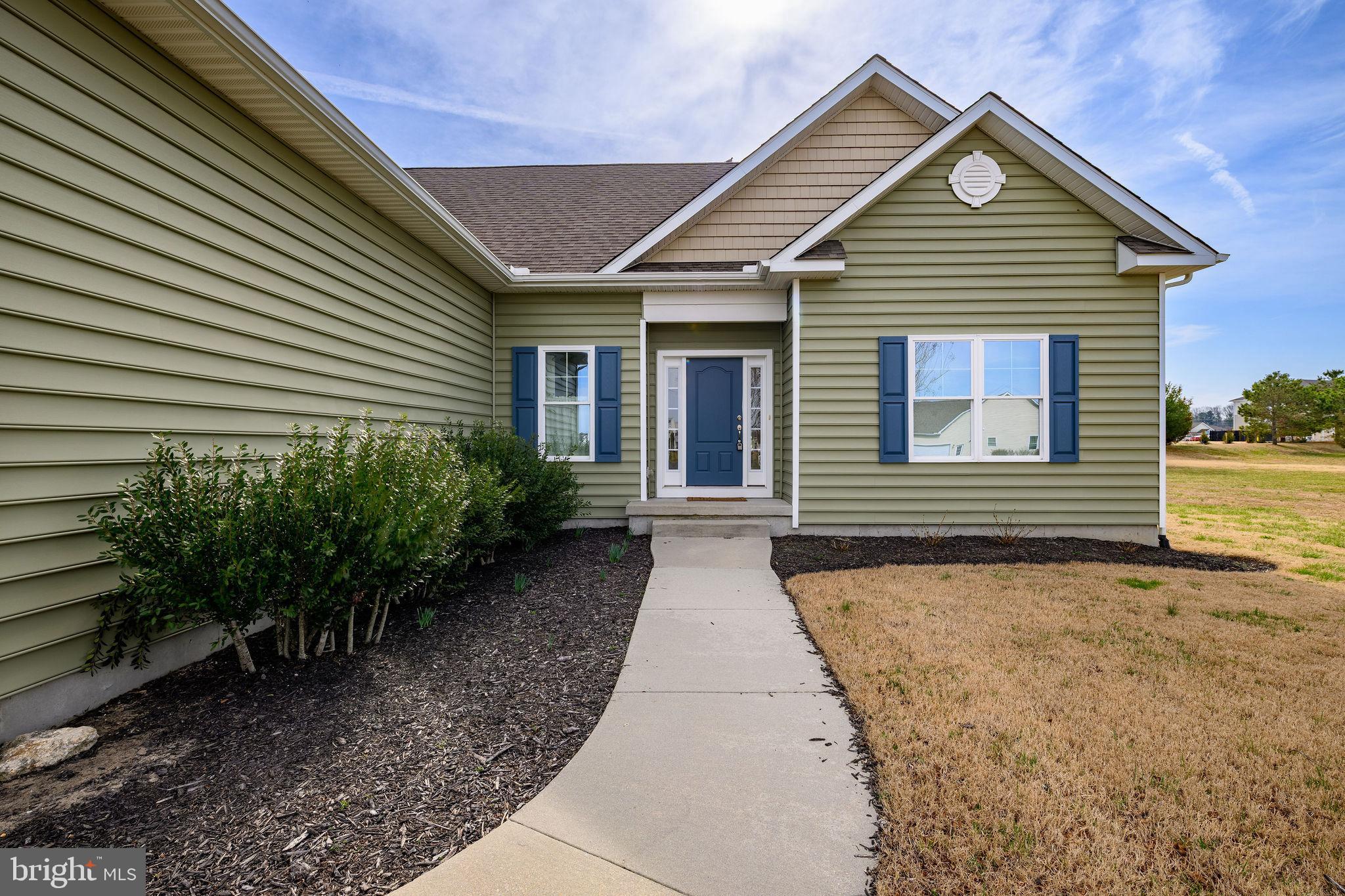 22630 SOUTHERN PINES DRIVE