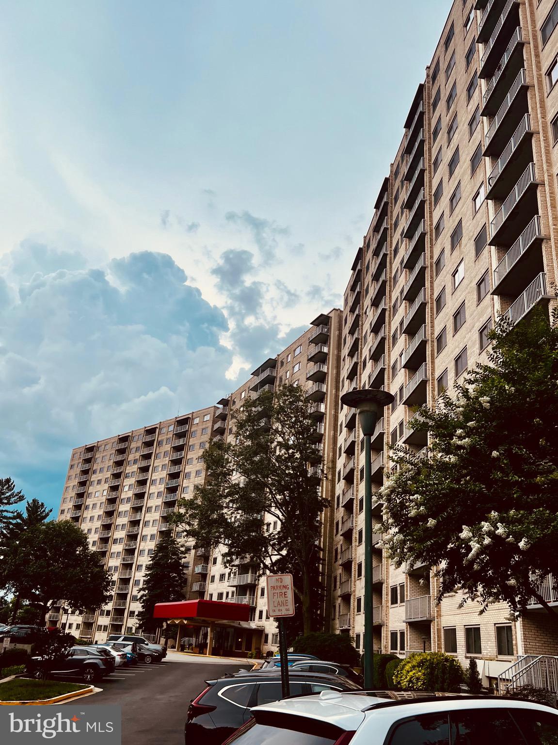 PARK PLACE - Residential Lease