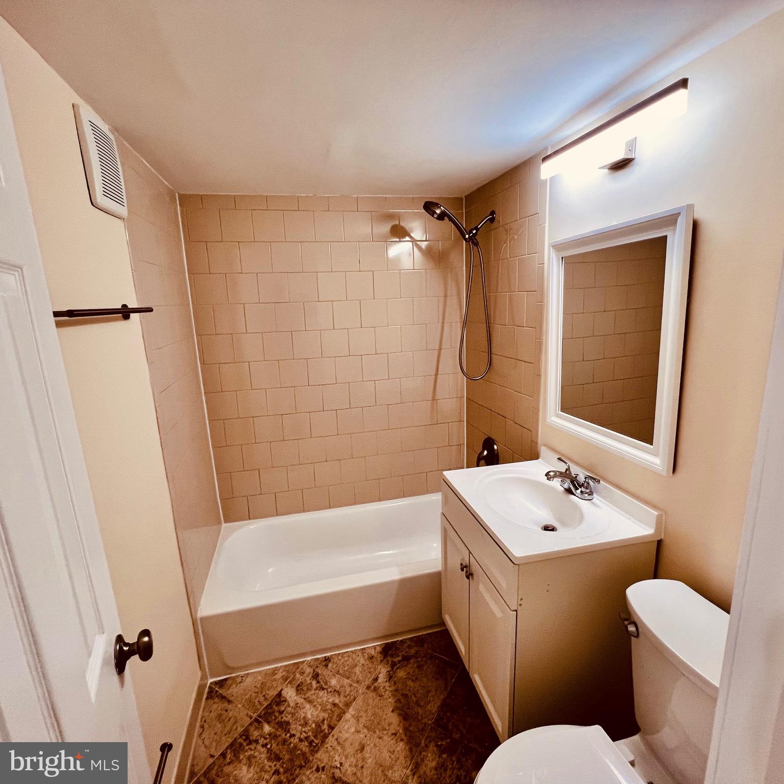 PARK PLACE - Residential Lease