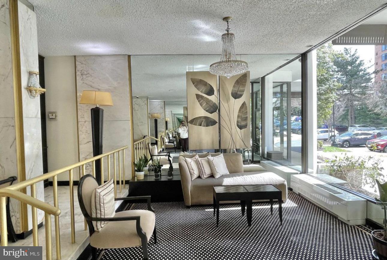 THE FORUM - Residential