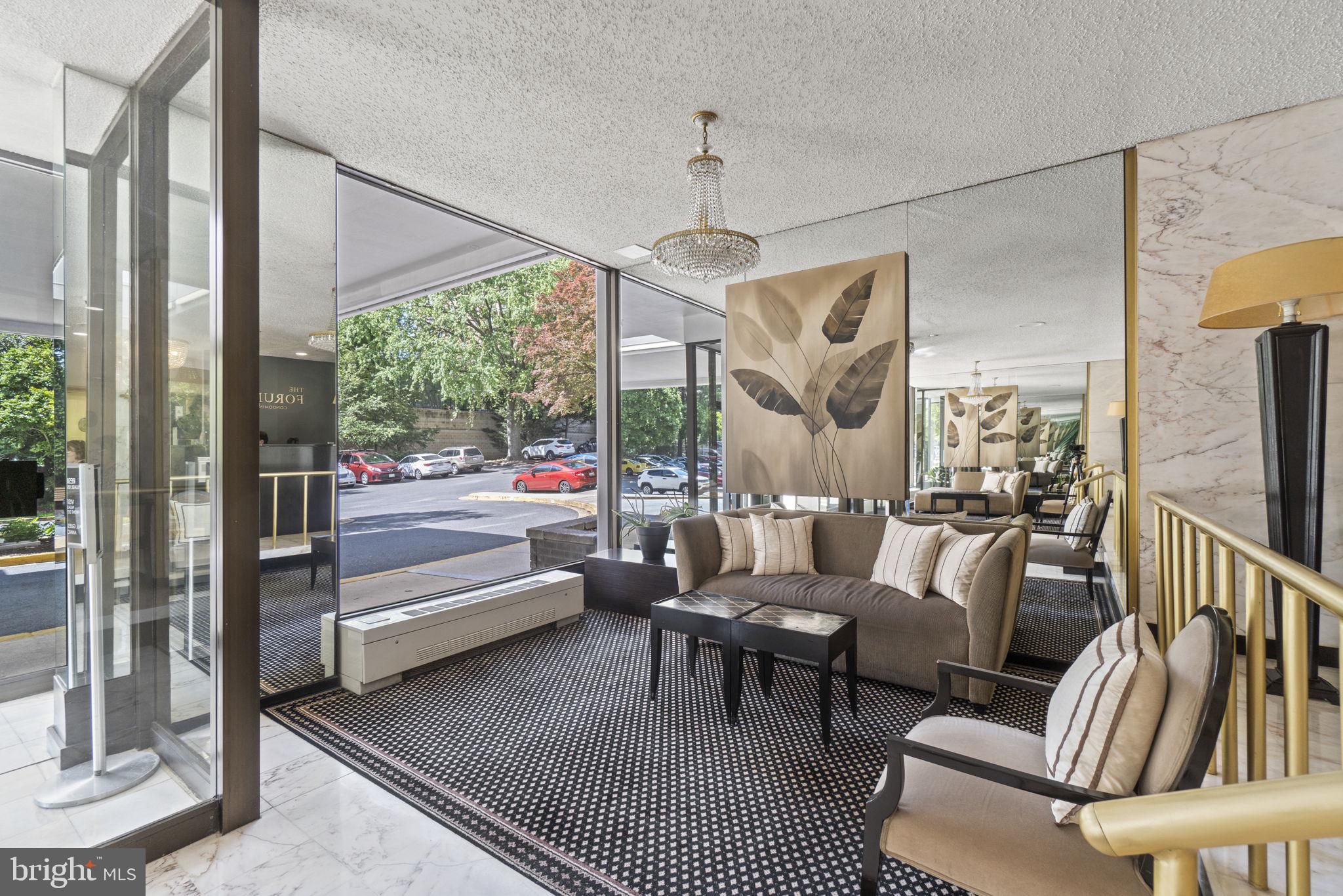 THE FORUM - Residential