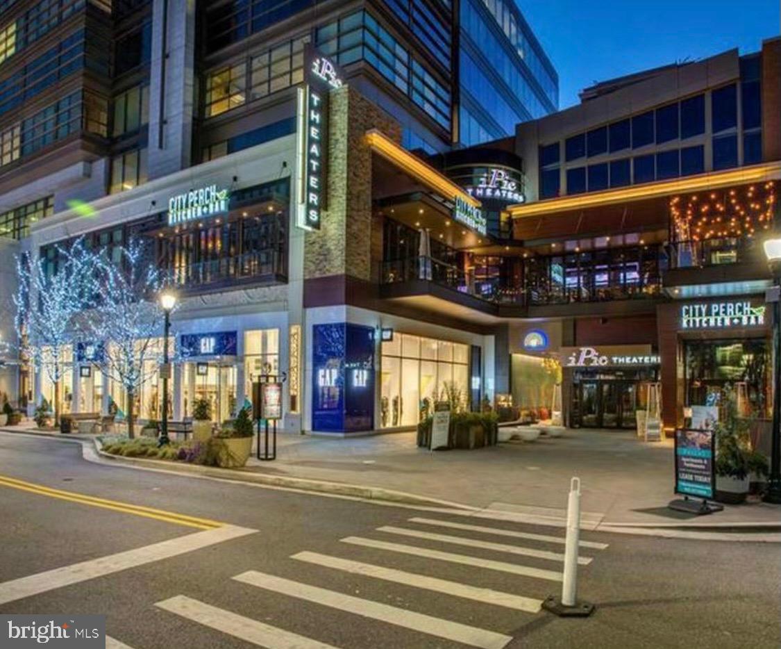 THE FORUM - Residential