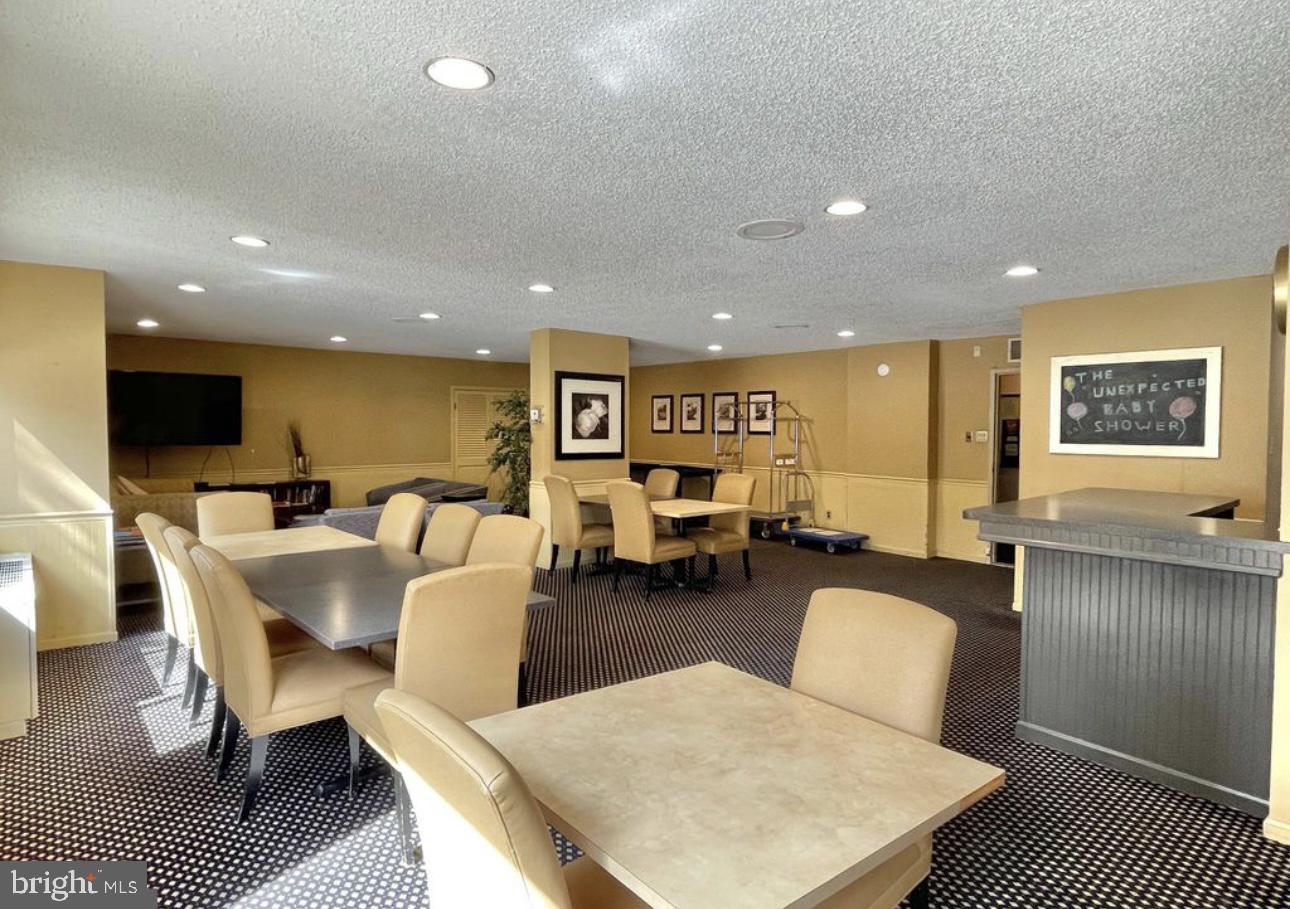 THE FORUM - Residential