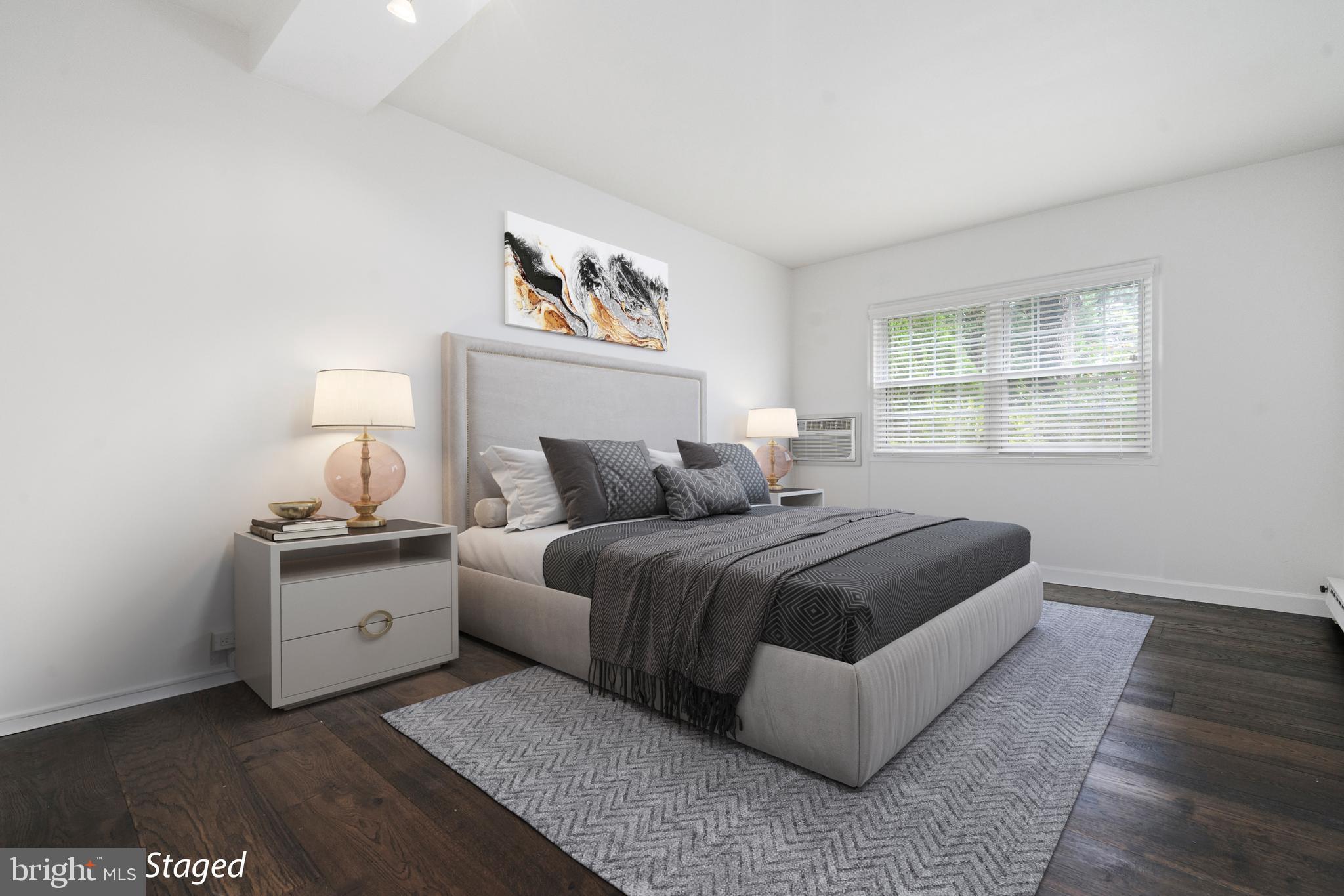 PARK  FAIRFAX - Residential