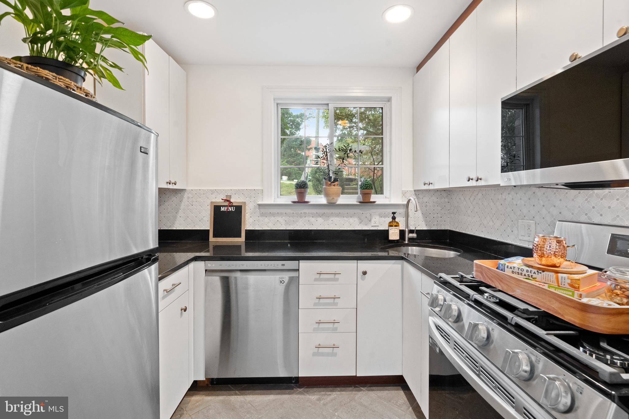 PARK  FAIRFAX - Residential