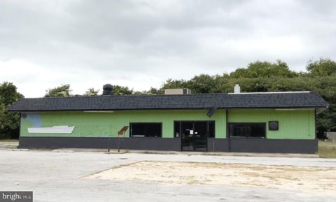 Photo of 23724 Deal Island Road, DEAL ISLAND, MD 21821 (MLS # MDSO2006396) Photo of 23724 Deal Island Road, DEAL ISLAND, MD 21821 (MLS # MDSO2006396)