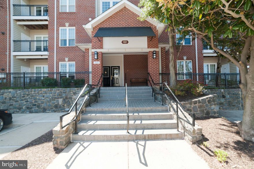 Remodeled one bed condo ,steps to McLean Metro and new shops and restaurants, this bright 3rd floor residence in the desirable Gates of McLean features an underground parking space, open living room/dining room with gas fireplace and crown molding; quiet balcony, kitchen with new appliances, and a washer and dryer in unit. The gated community includes luxury amenities such as an outdoor swimming pool and spa, recently expanded fitness center with sauna, beautiful club house and party room, playground and walking trails. The condo is ideally located within steps of the brand new Capital One Center featuring Wegman's, restaurants, shops, the new Watermark Hotel, and Capital One Hall - a state of the art performing arts center. Unit has one assigned garage space and two parking passes for lot. Your new home awaits.