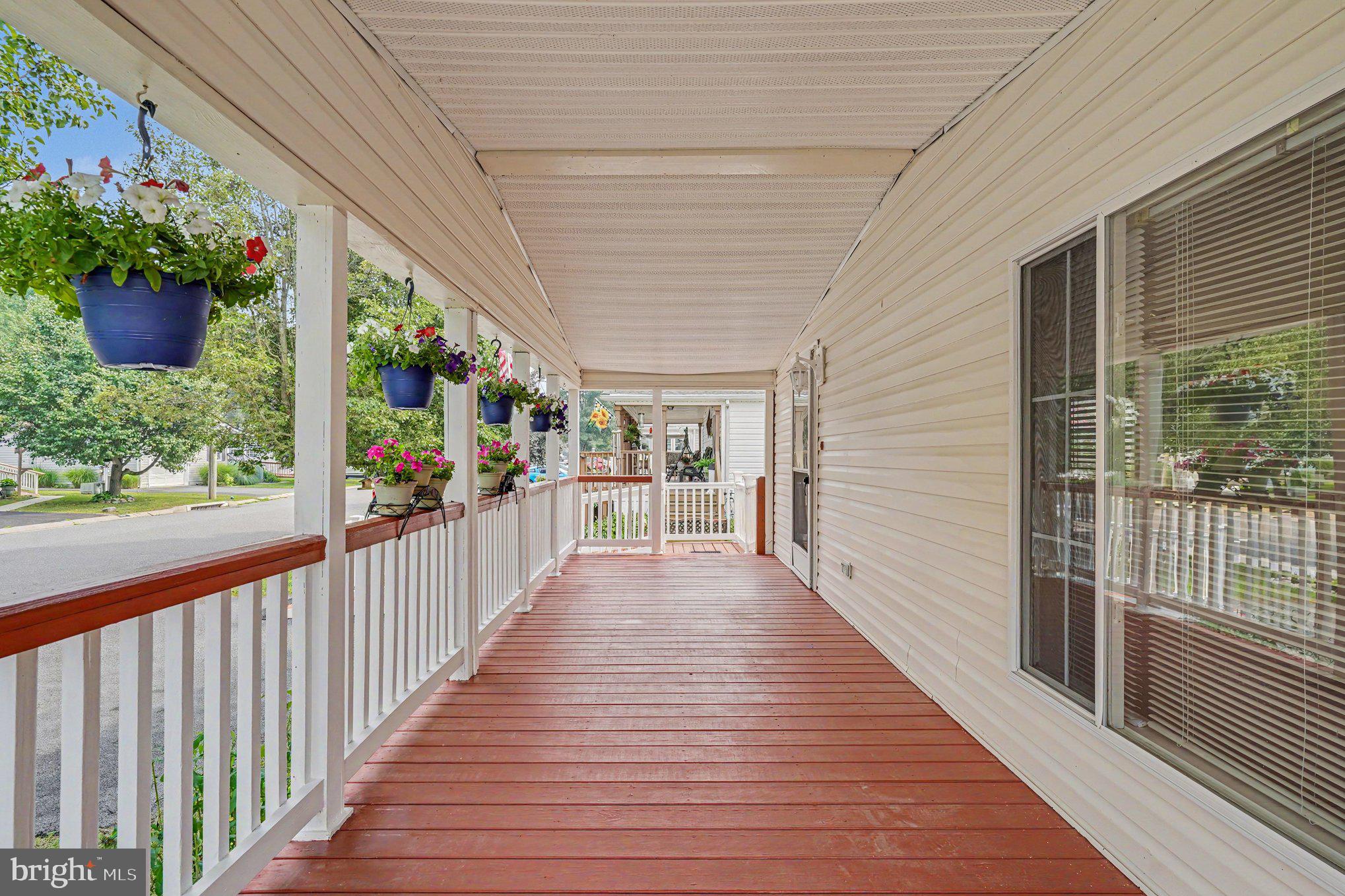 73 WOODS WAY