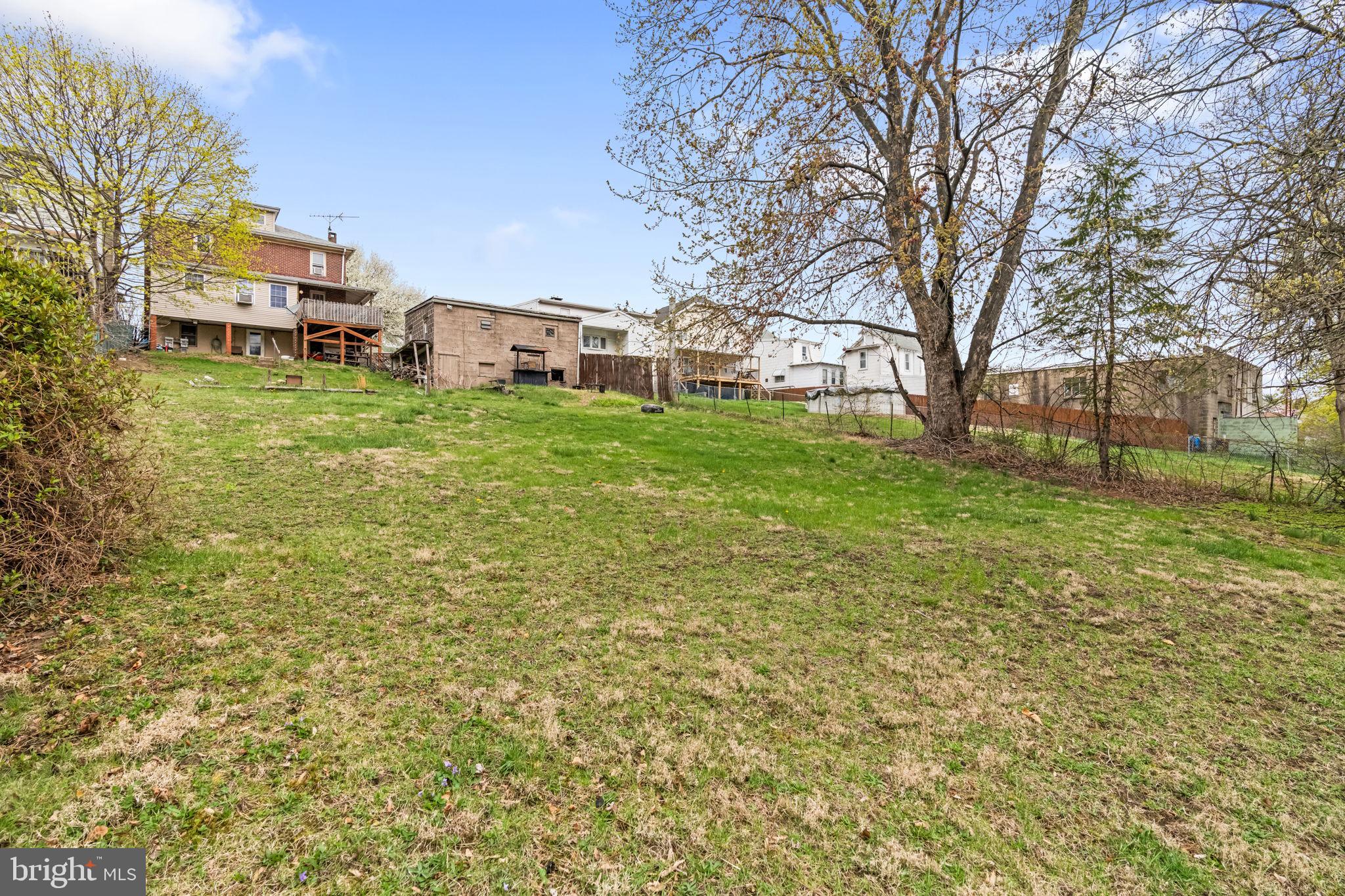 POTTSVILLE - Residential