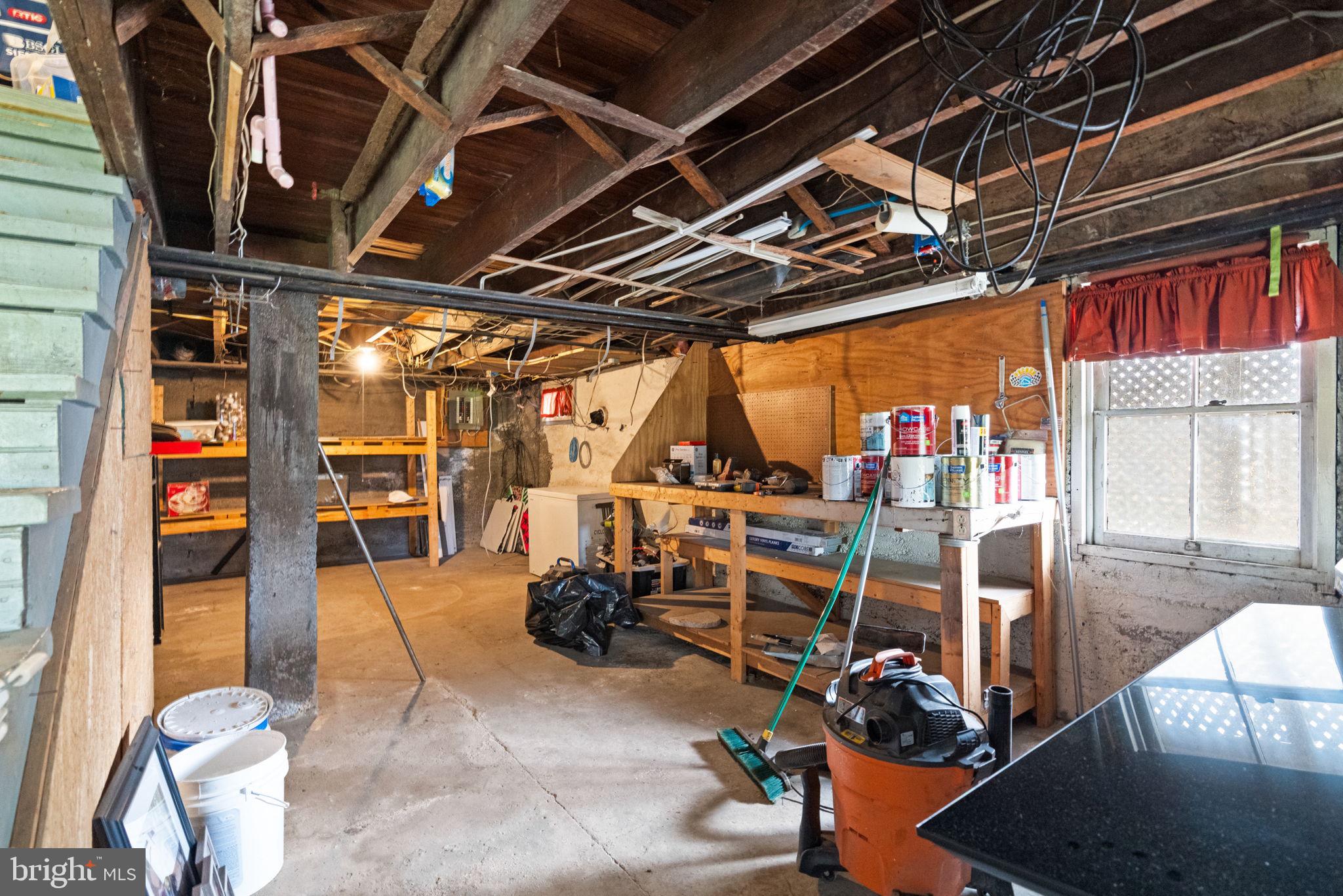 POTTSVILLE - Residential