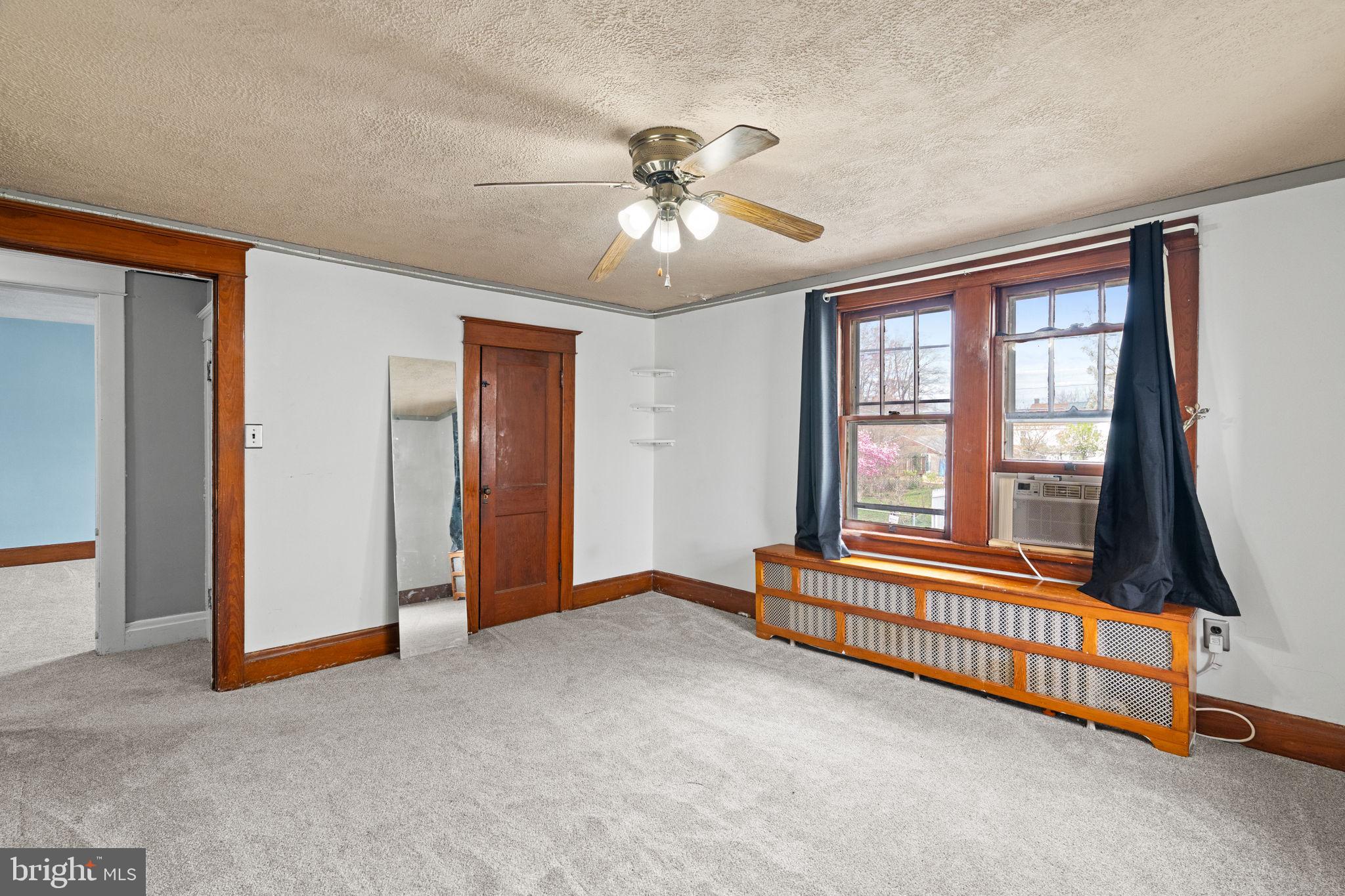 POTTSVILLE - Residential