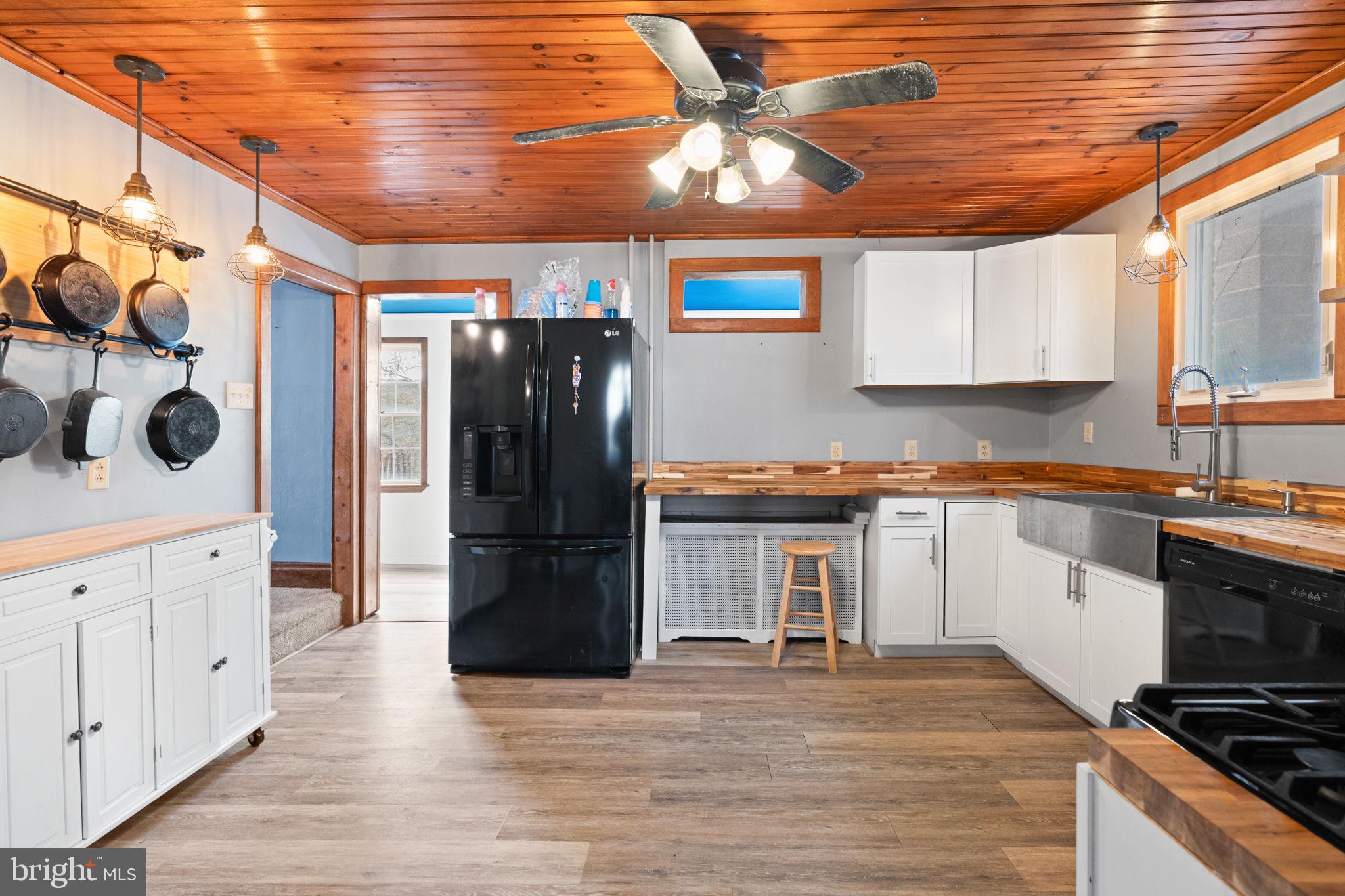 POTTSVILLE - Residential