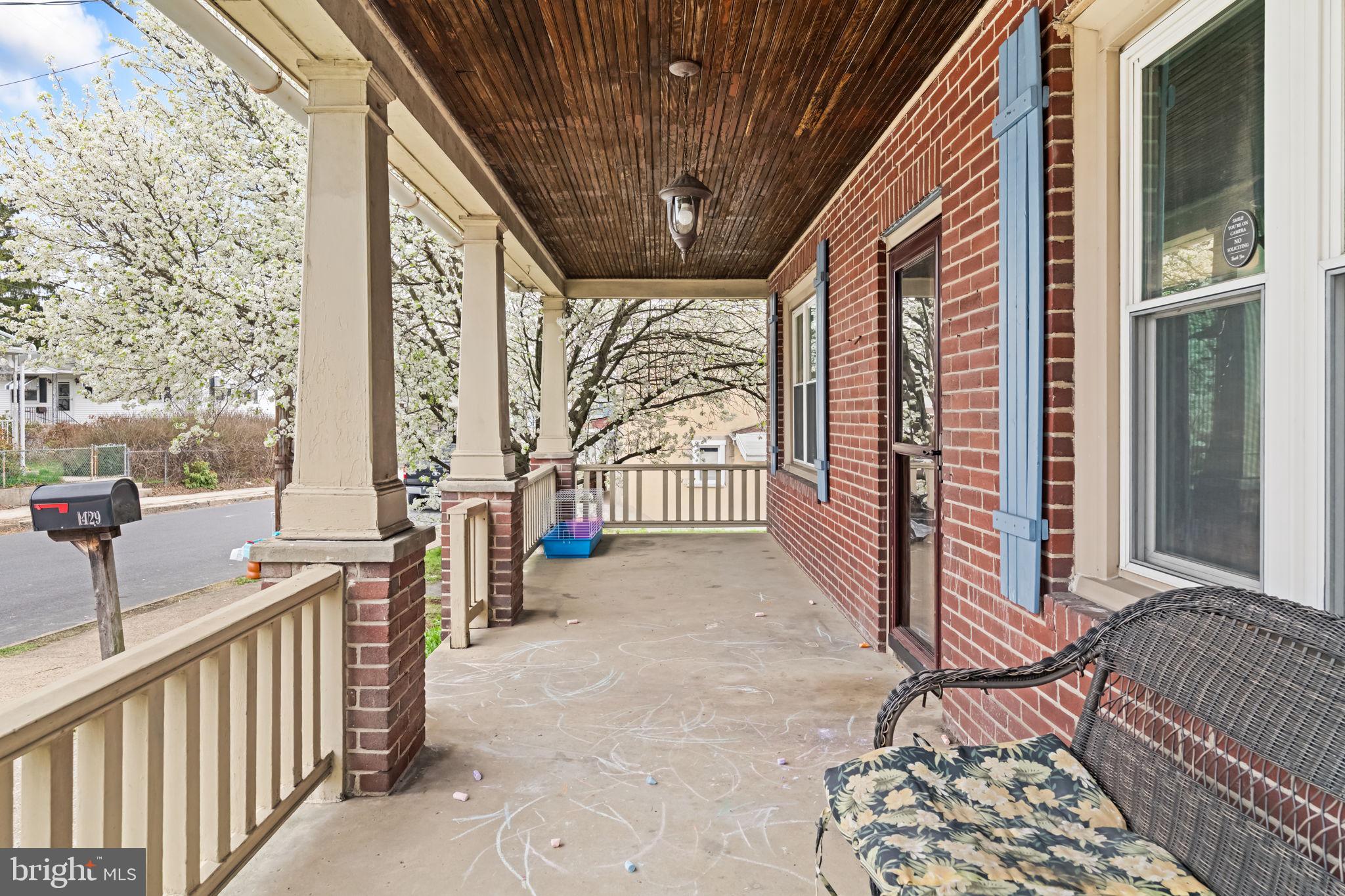 POTTSVILLE - Residential