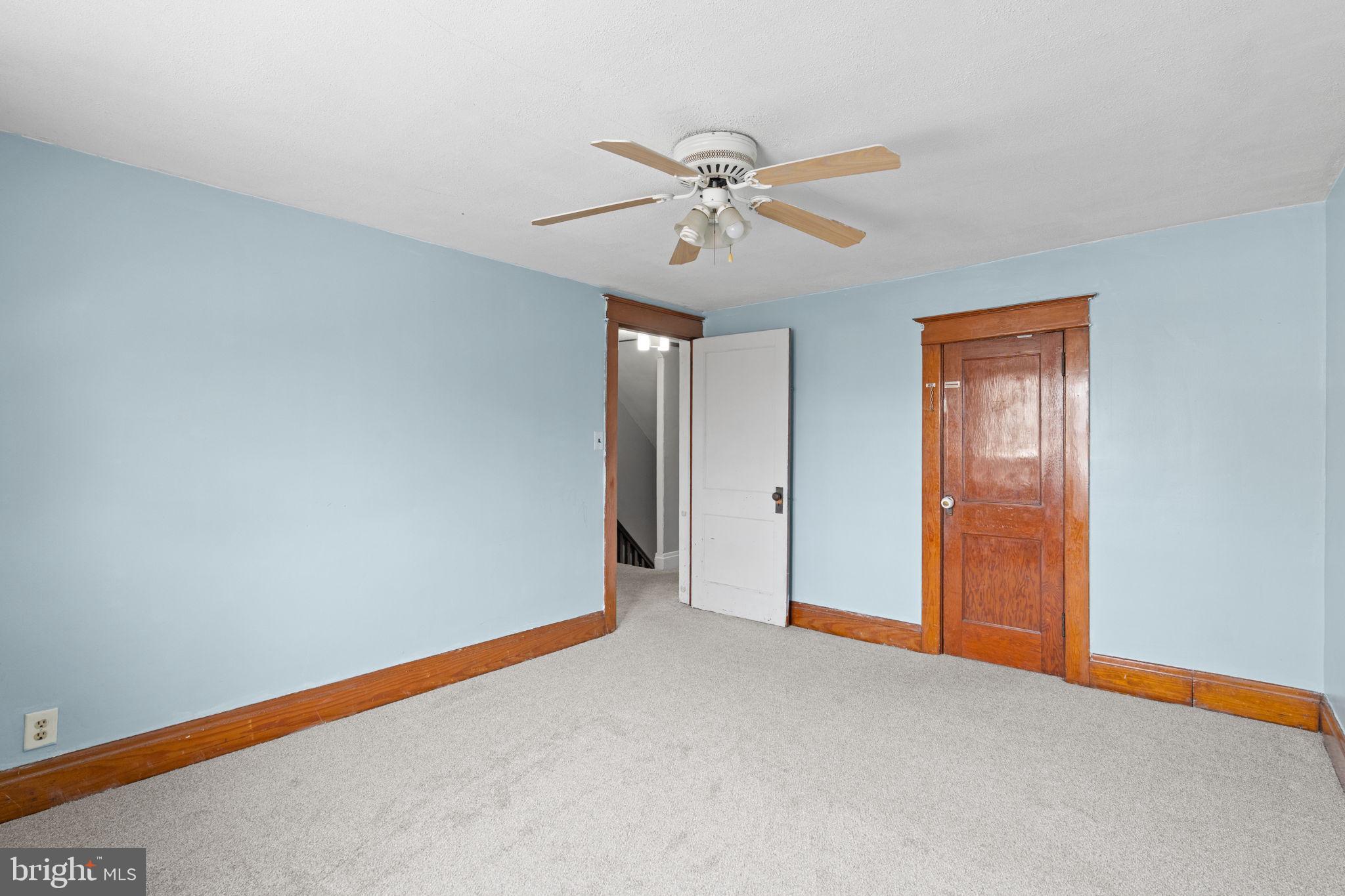 POTTSVILLE - Residential