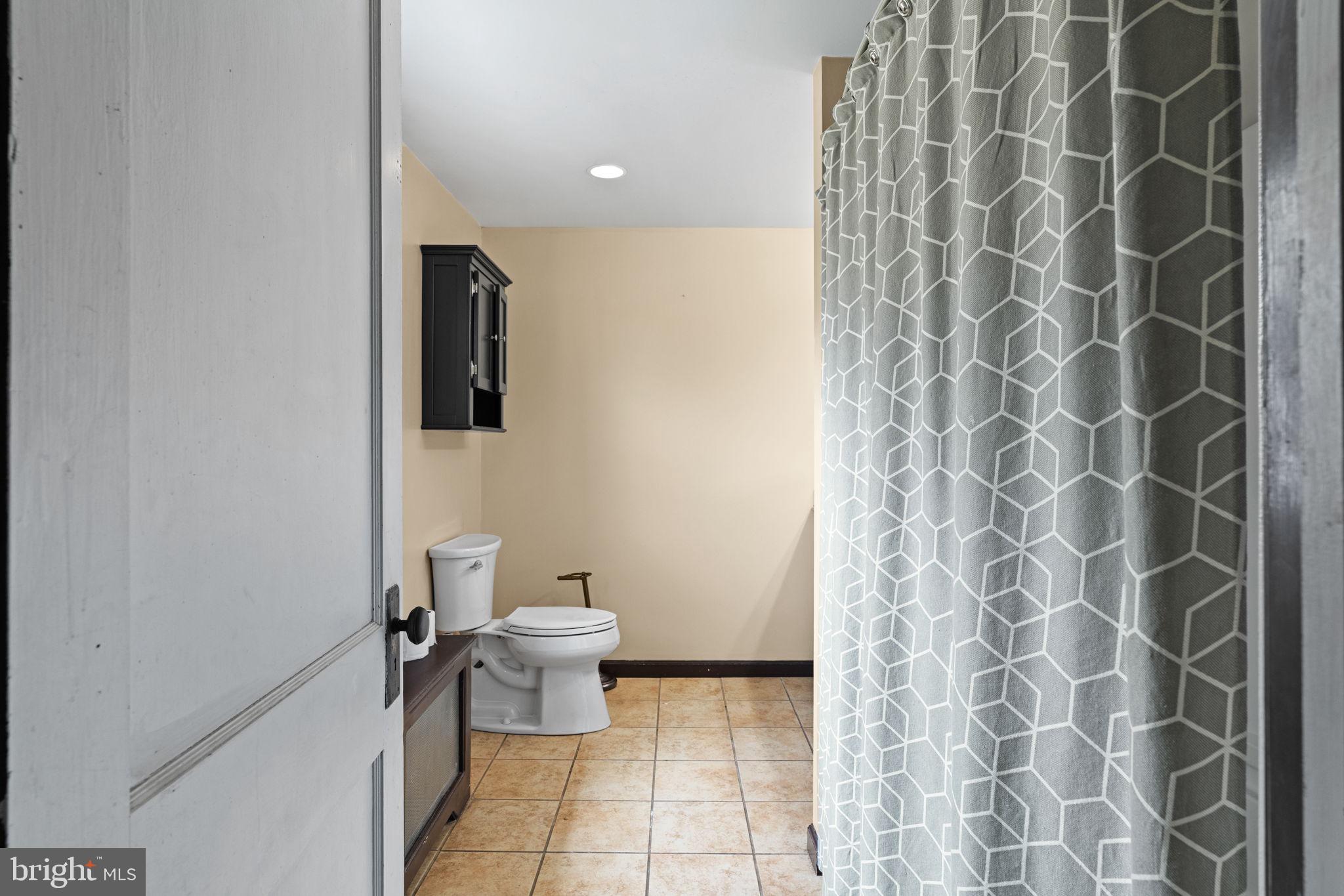 POTTSVILLE - Residential