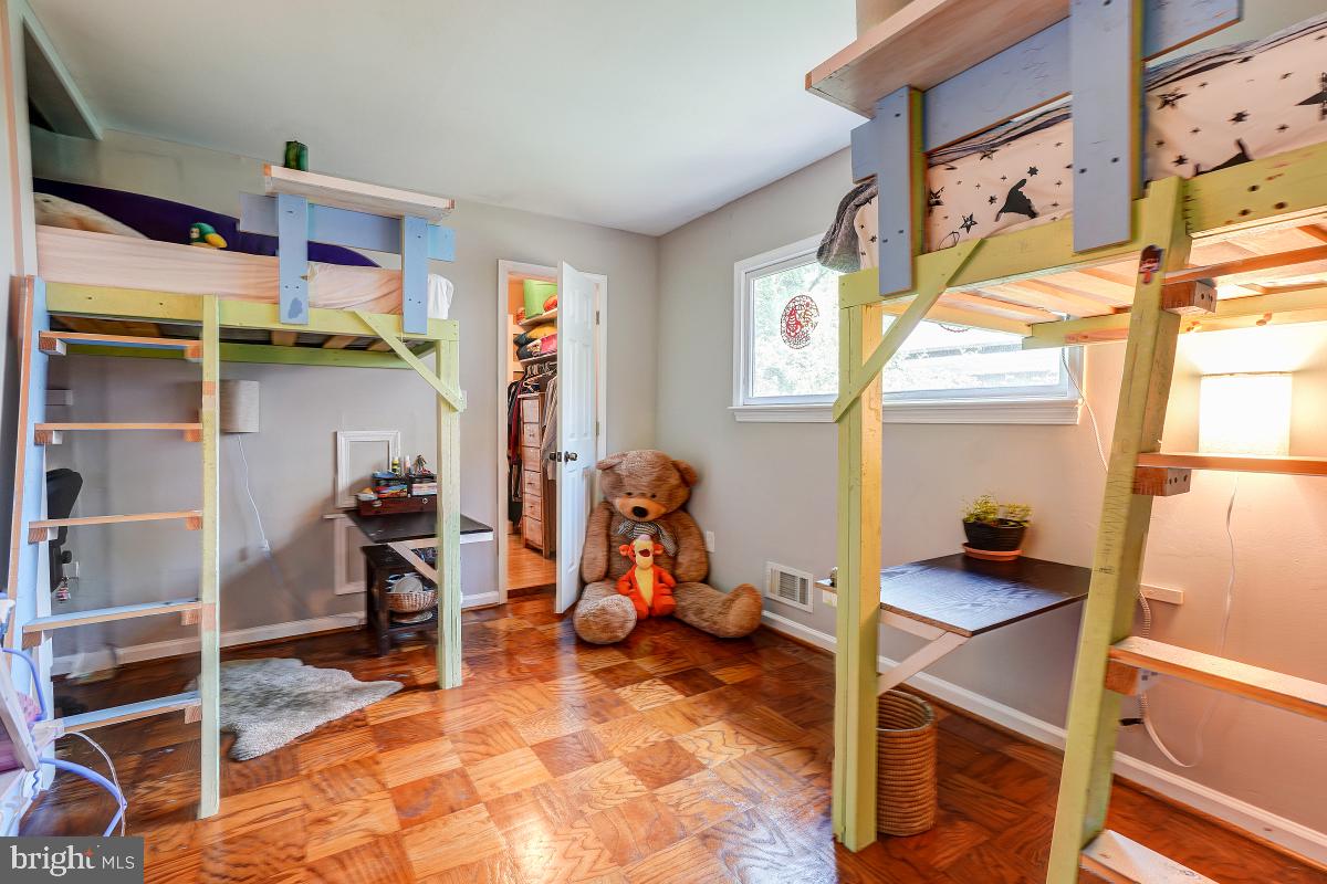 TAKOMA PARK - Residential