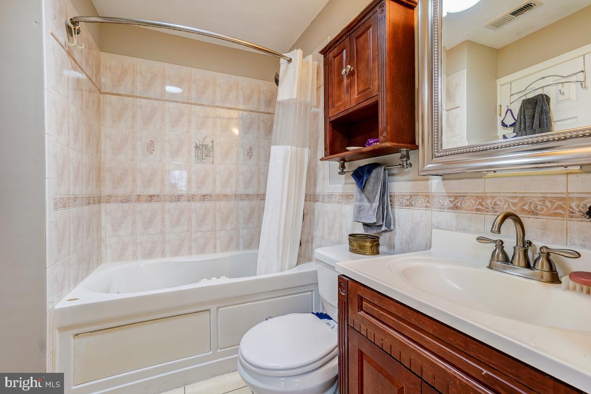 TAKOMA PARK - Residential