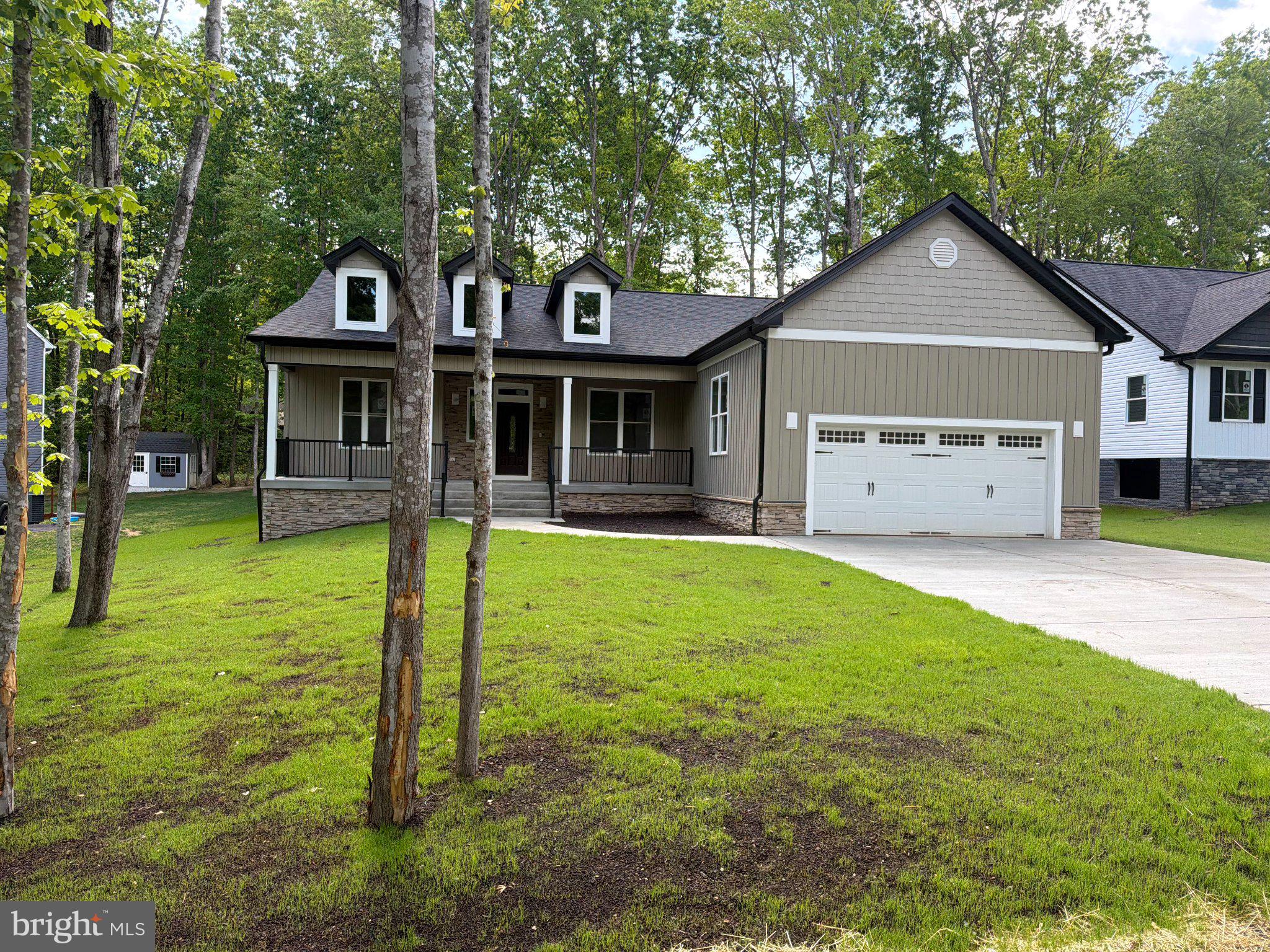 LAKE OF THE WOODS - Residential