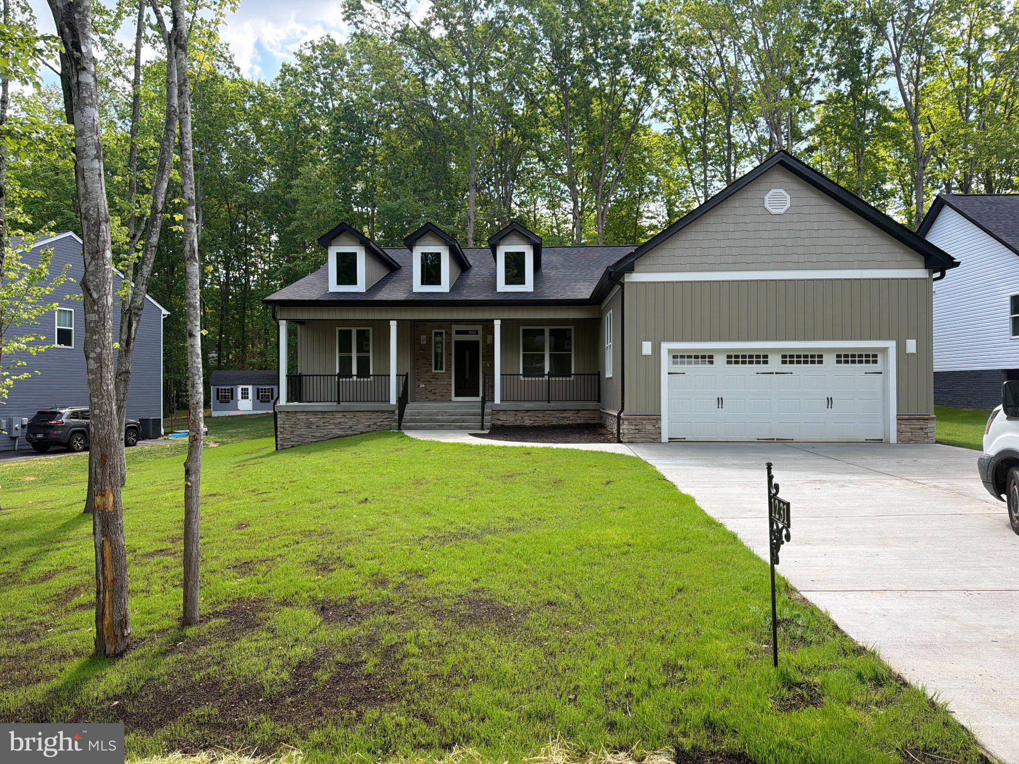 LAKE OF THE WOODS - Residential