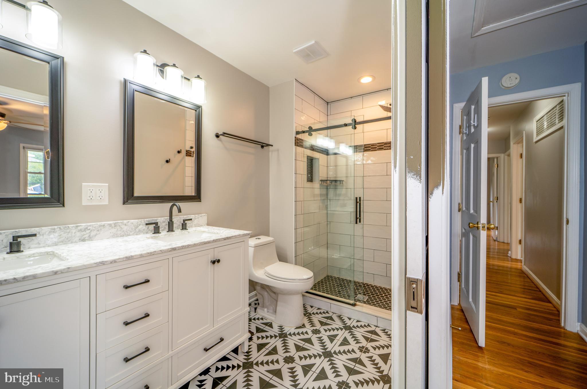 WAVERLY - Residential Lease