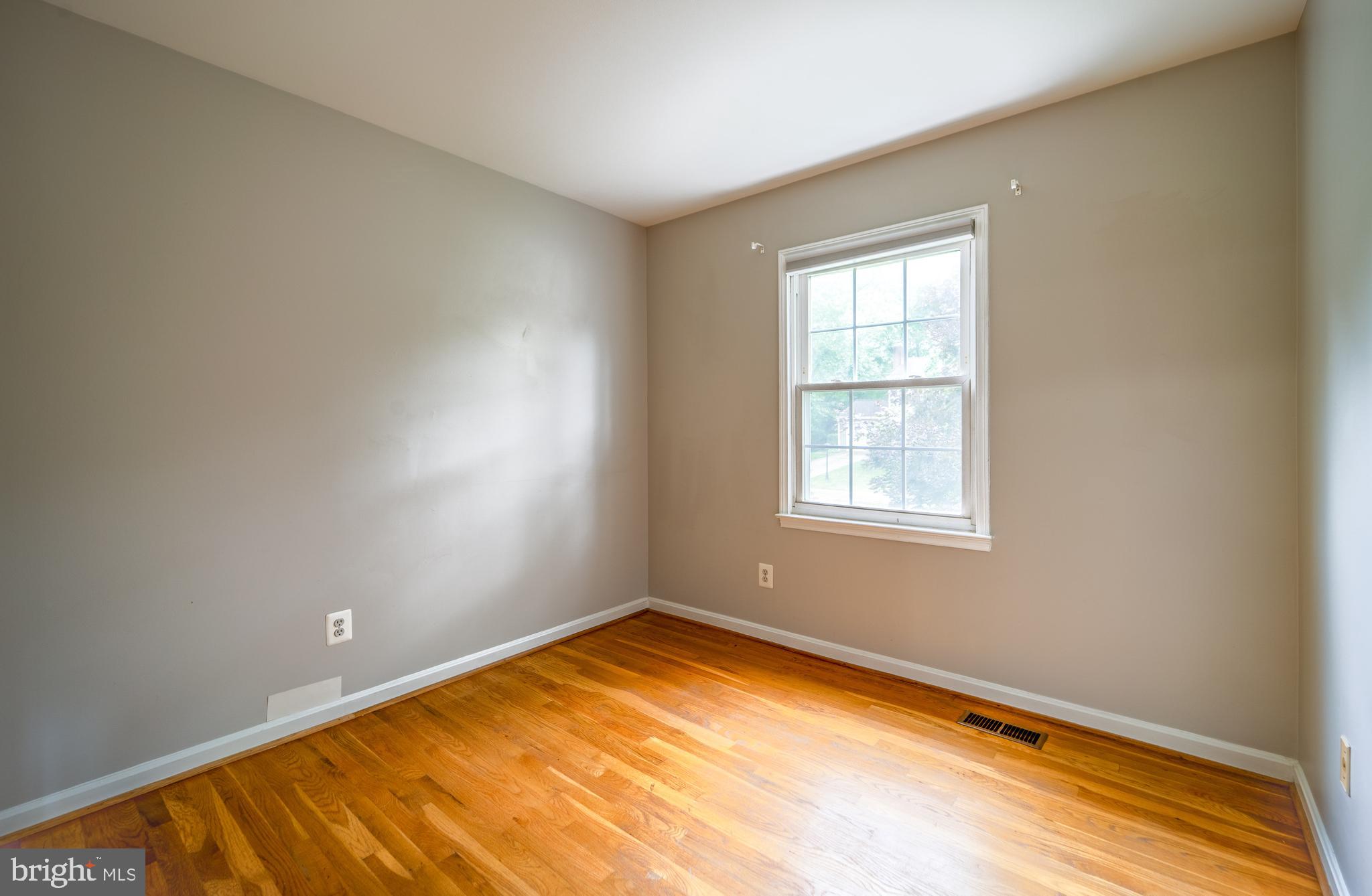 WAVERLY - Residential Lease