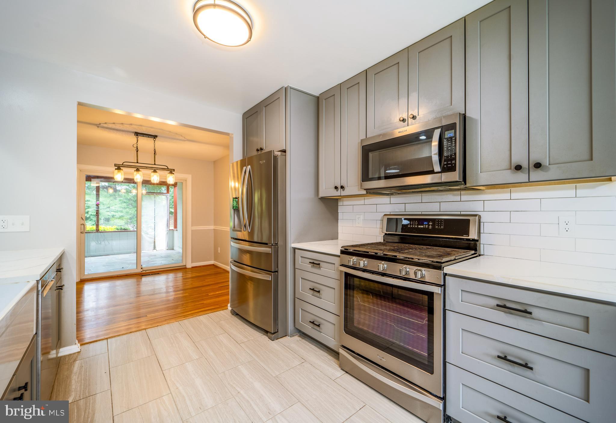 WAVERLY - Residential Lease