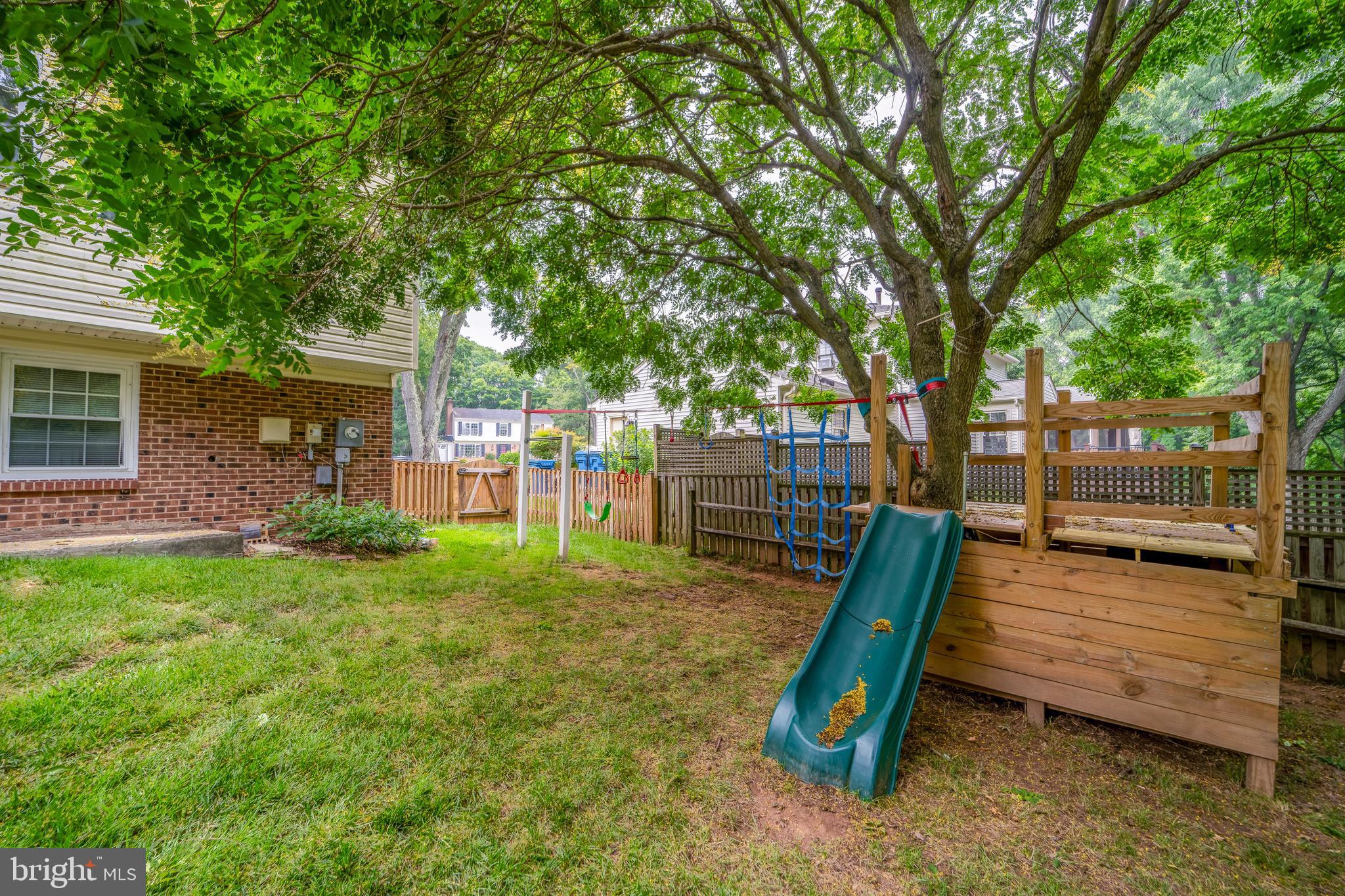 WAVERLY - Residential Lease