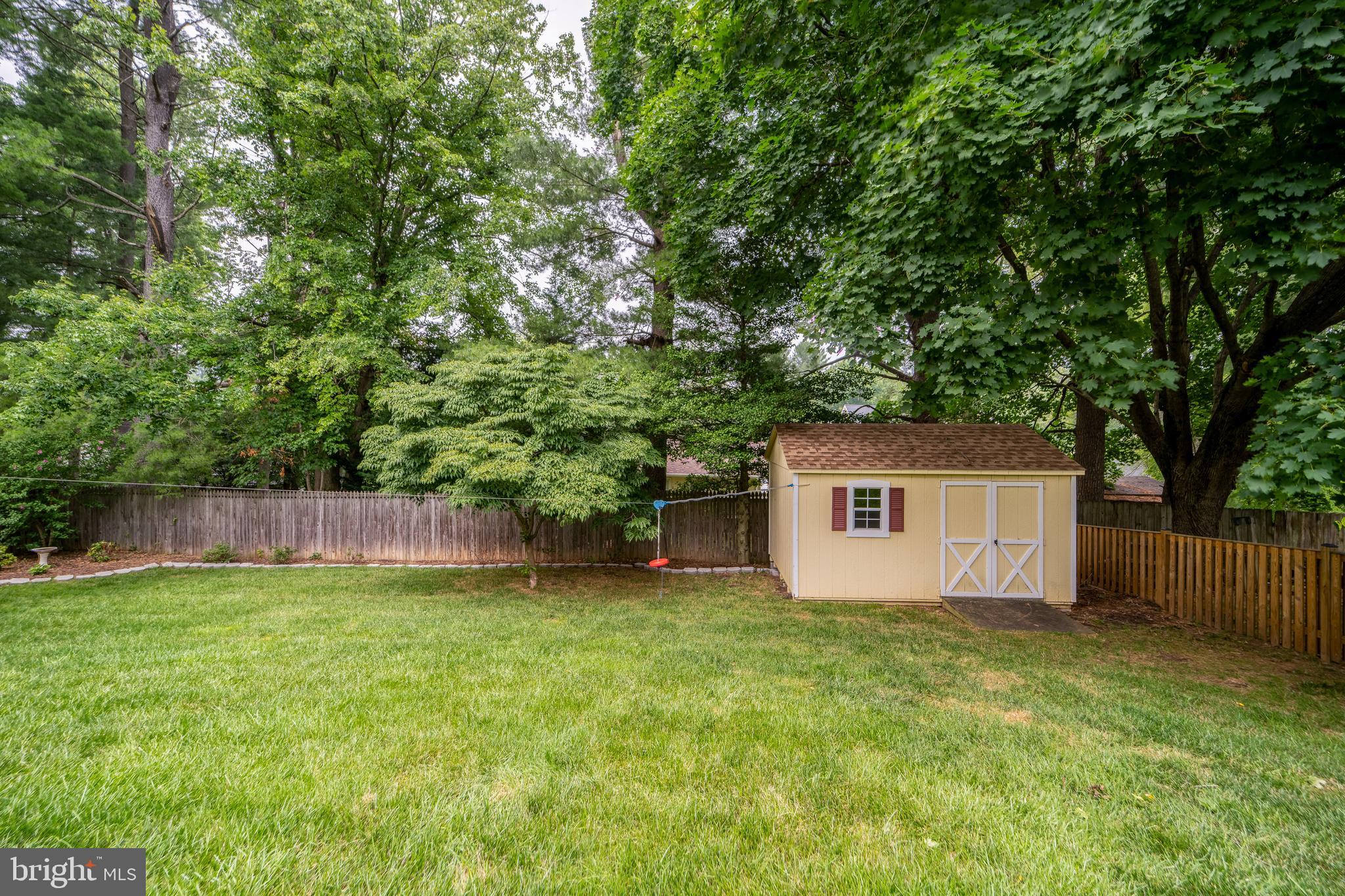 WAVERLY - Residential Lease