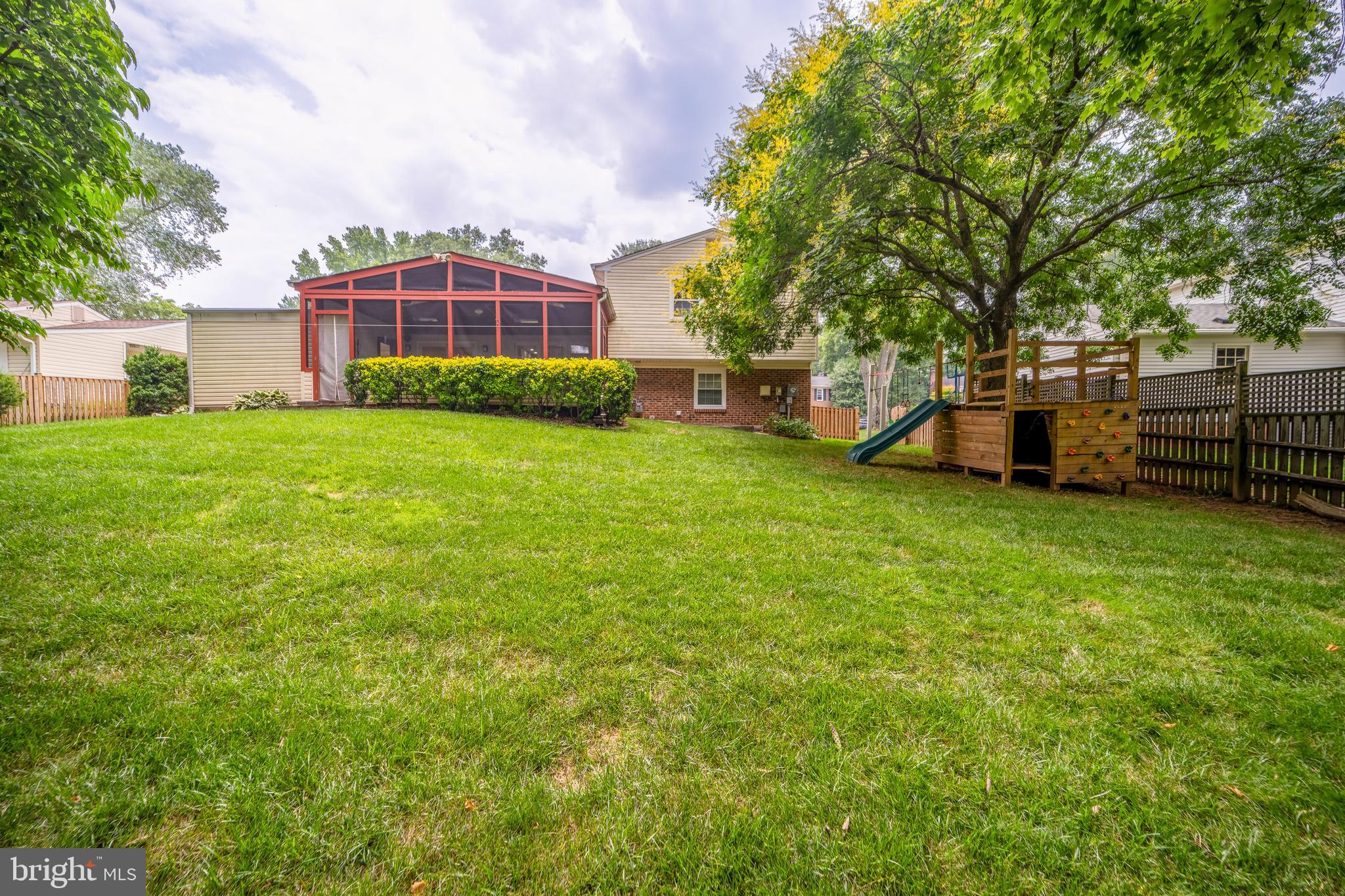 WAVERLY - Residential Lease