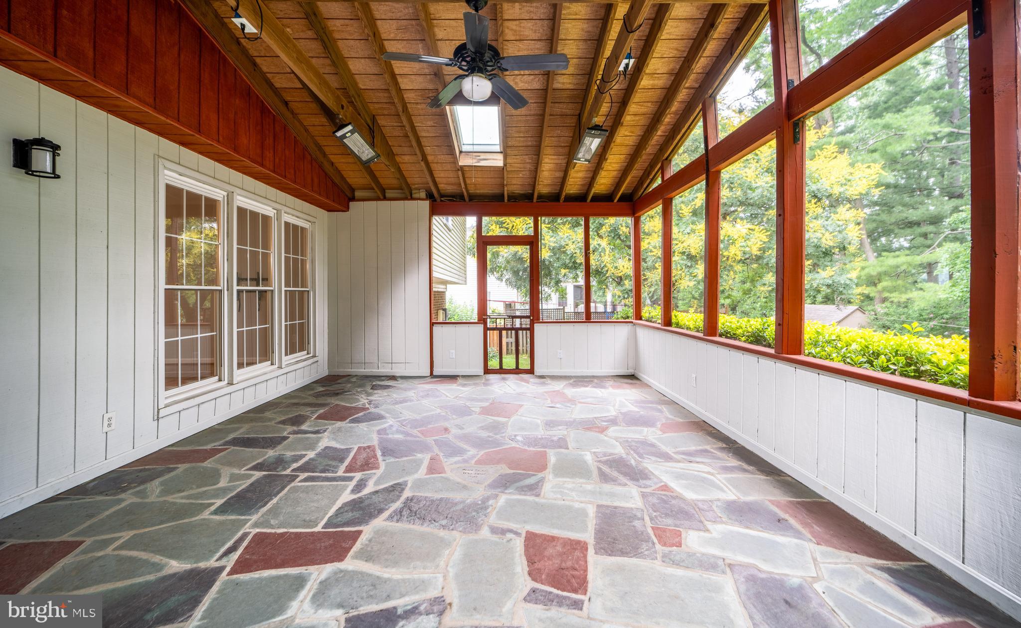 WAVERLY - Residential Lease