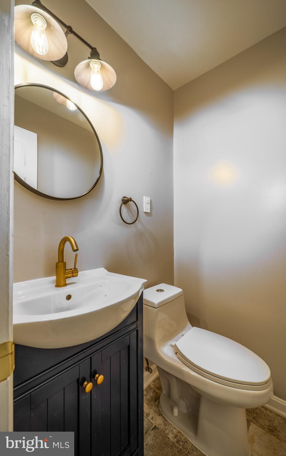 WAVERLY - Residential Lease