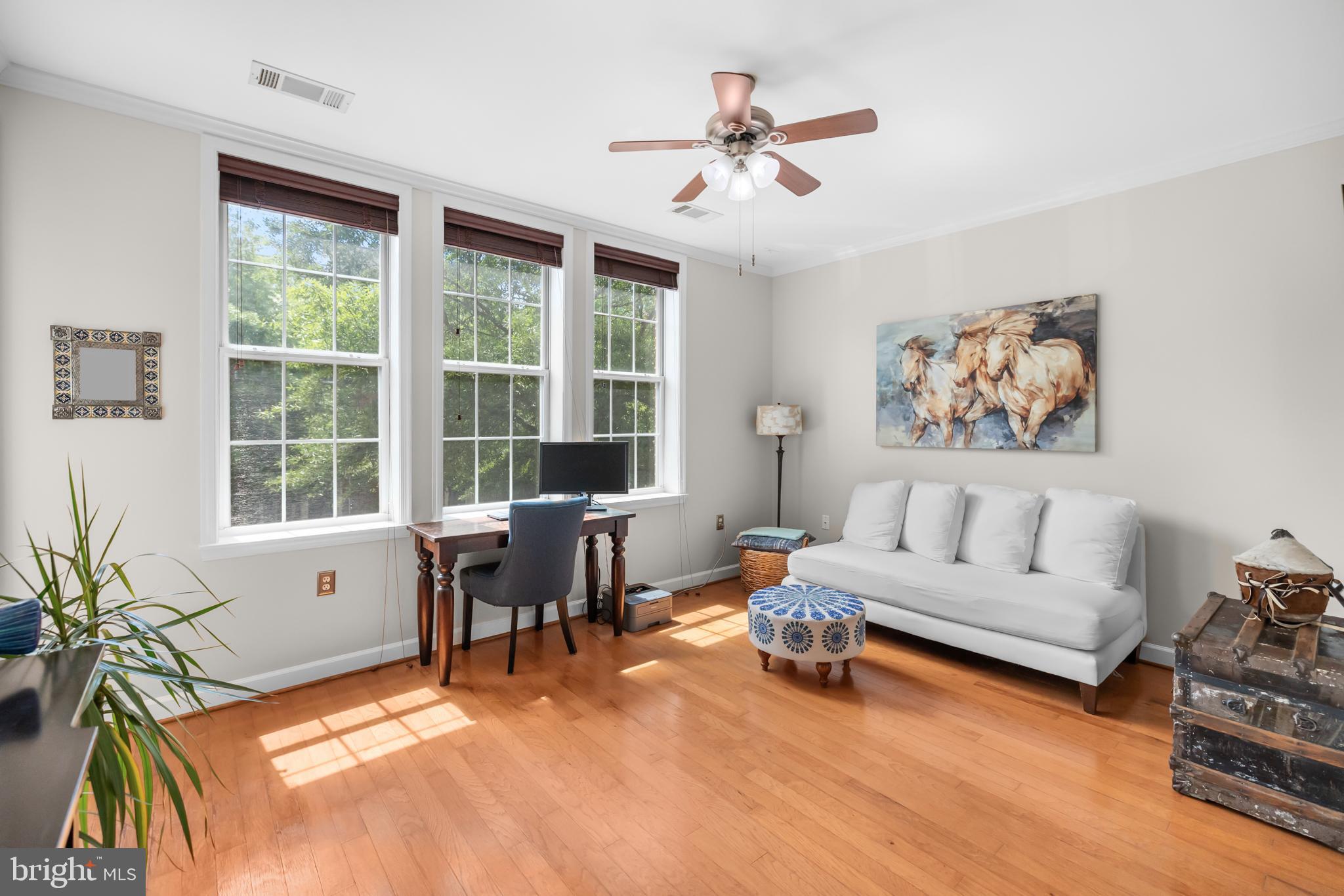 CAMERON STATION - Residential