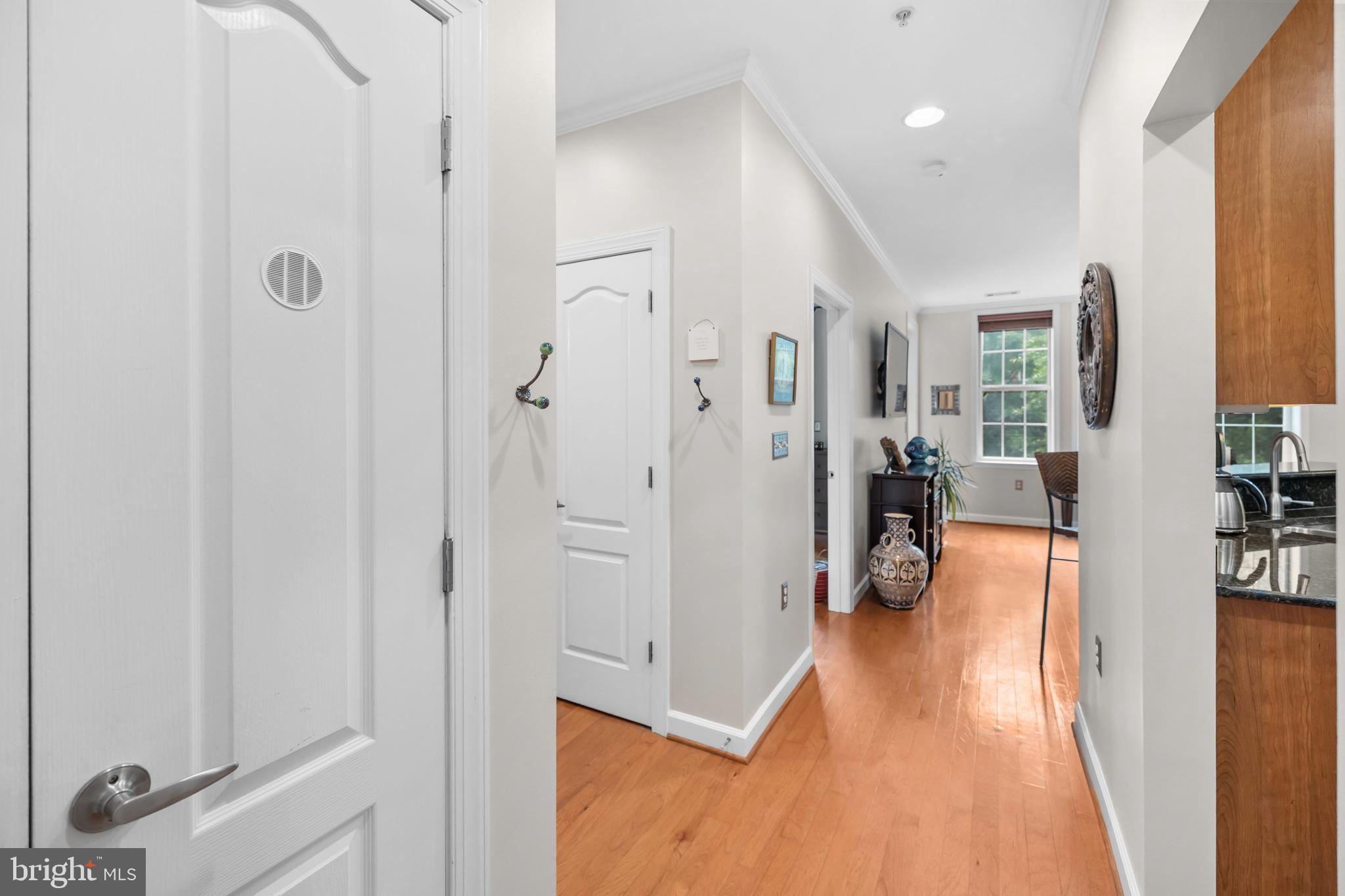 CAMERON STATION - Residential