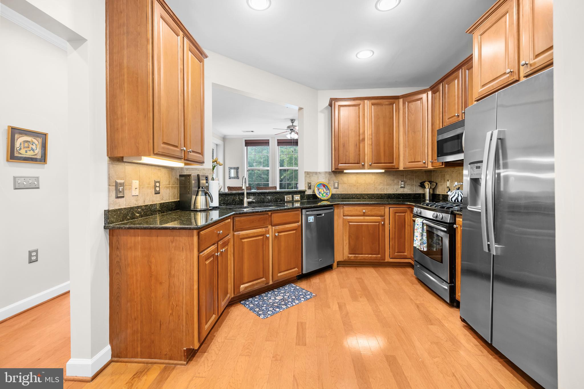 CAMERON STATION - Residential