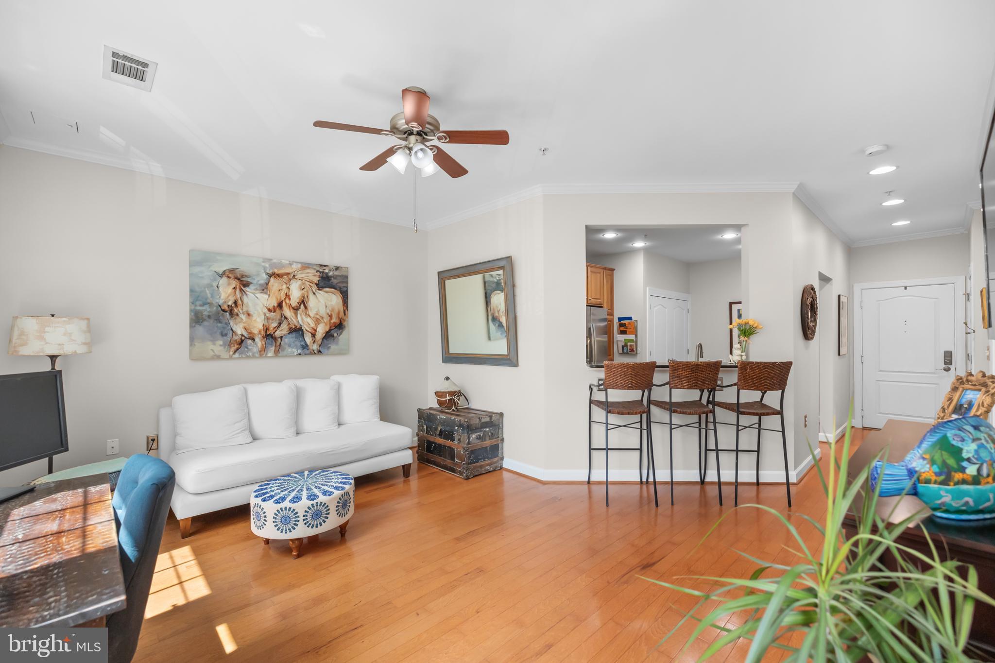 CAMERON STATION - Residential