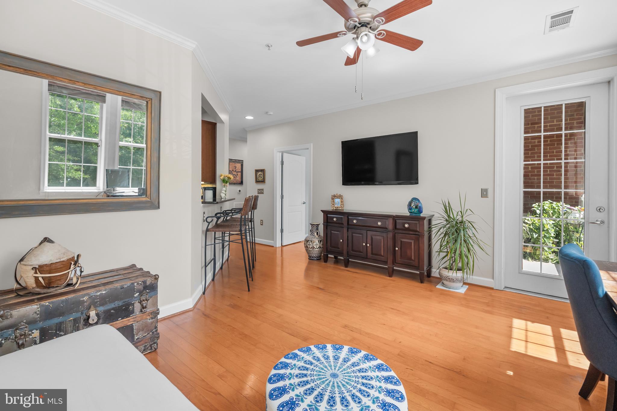 CAMERON STATION - Residential