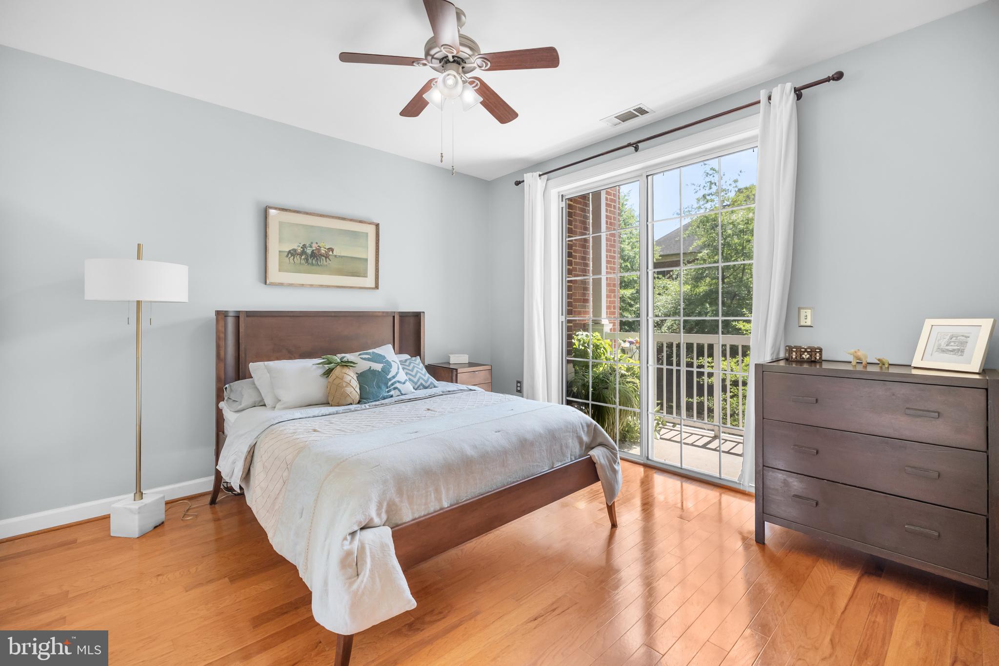 CAMERON STATION - Residential