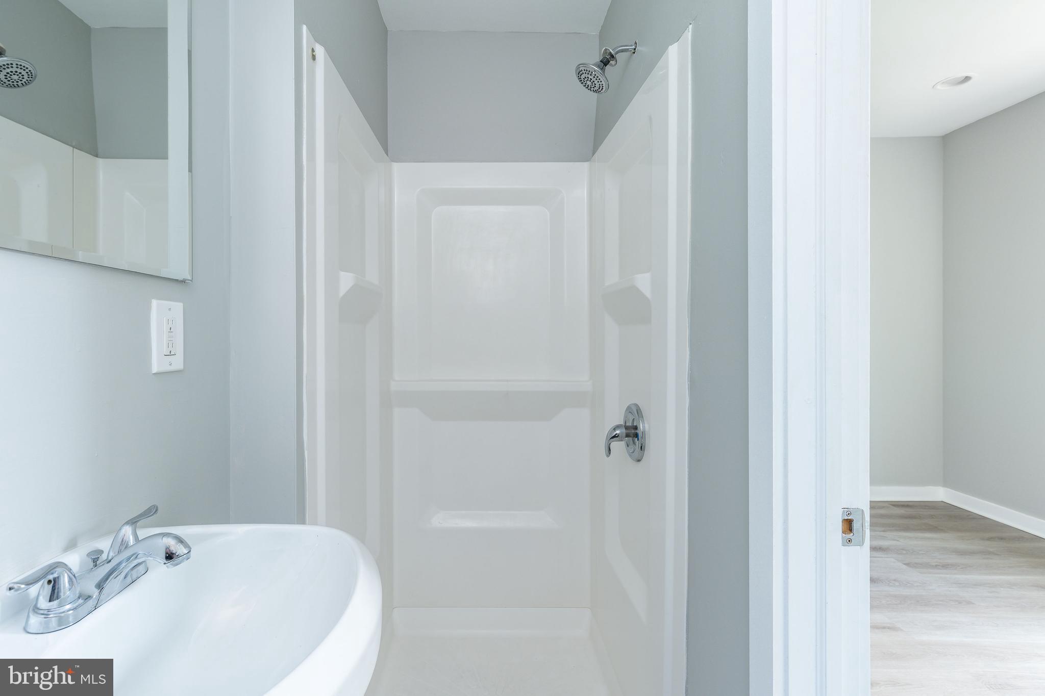 TEMPLE UNIVERSITY - Residential Income