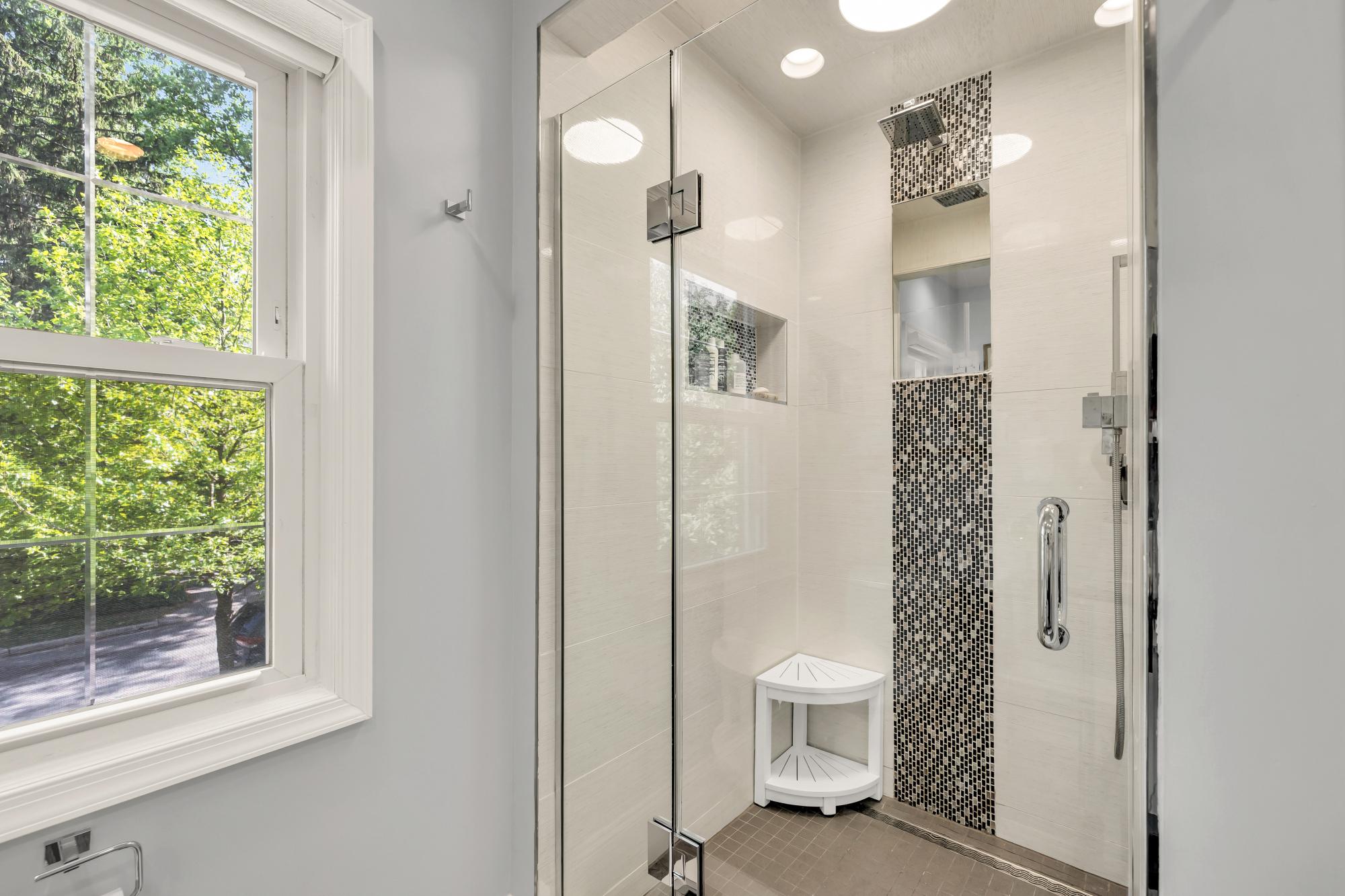 TARRYTOWN PARK - Residential