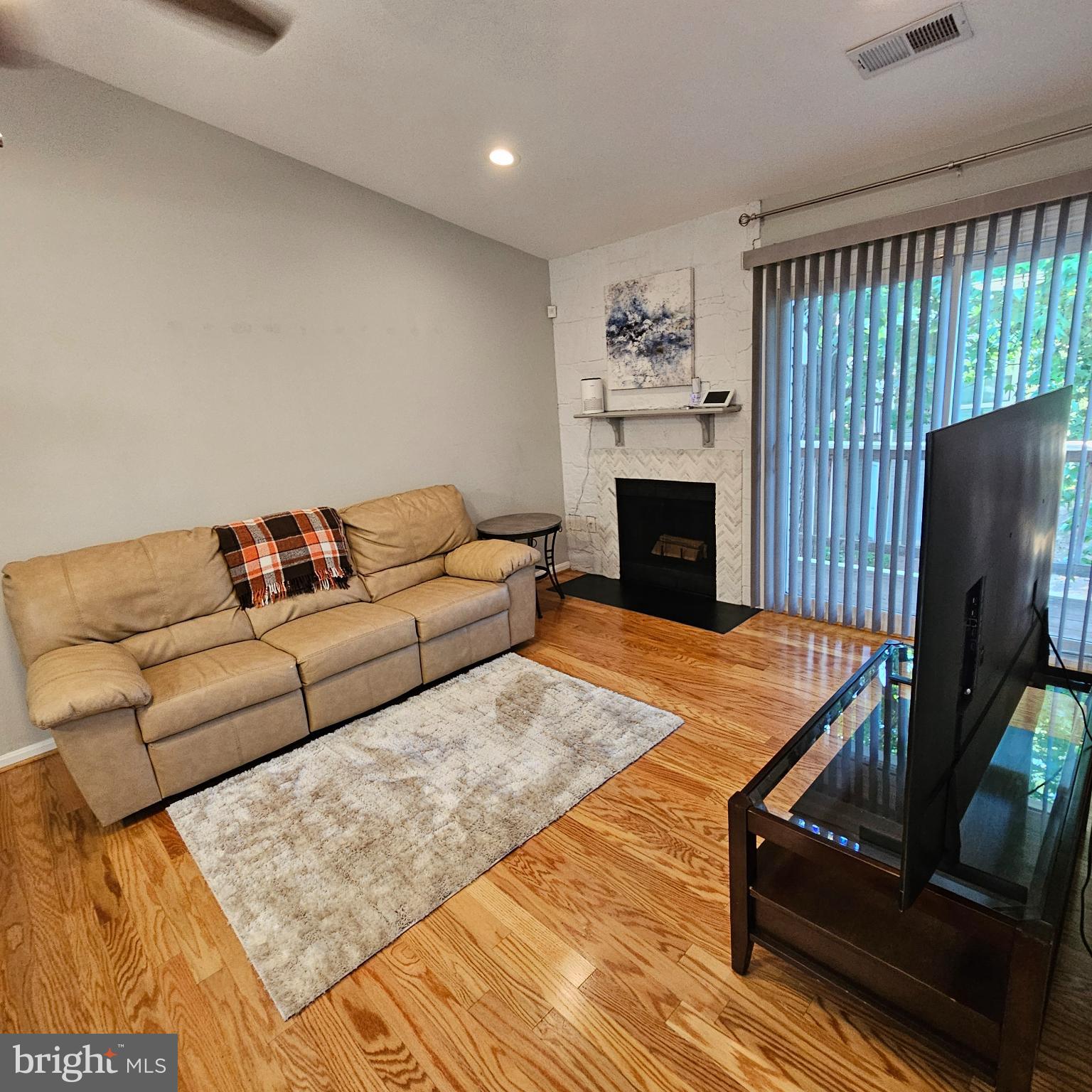 8637 BEEKMAN PLACE D 37D