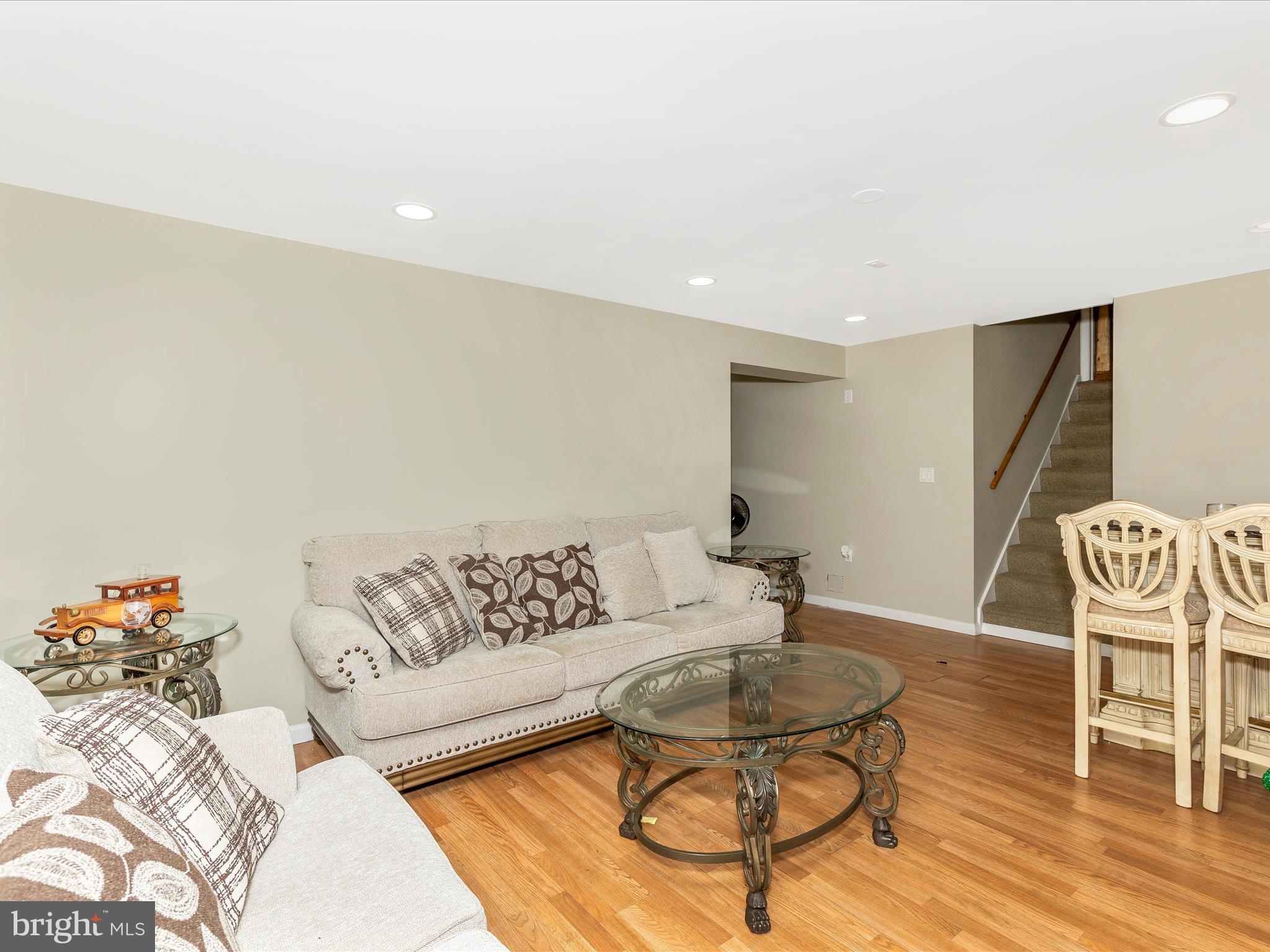 DISCOVERY - Residential