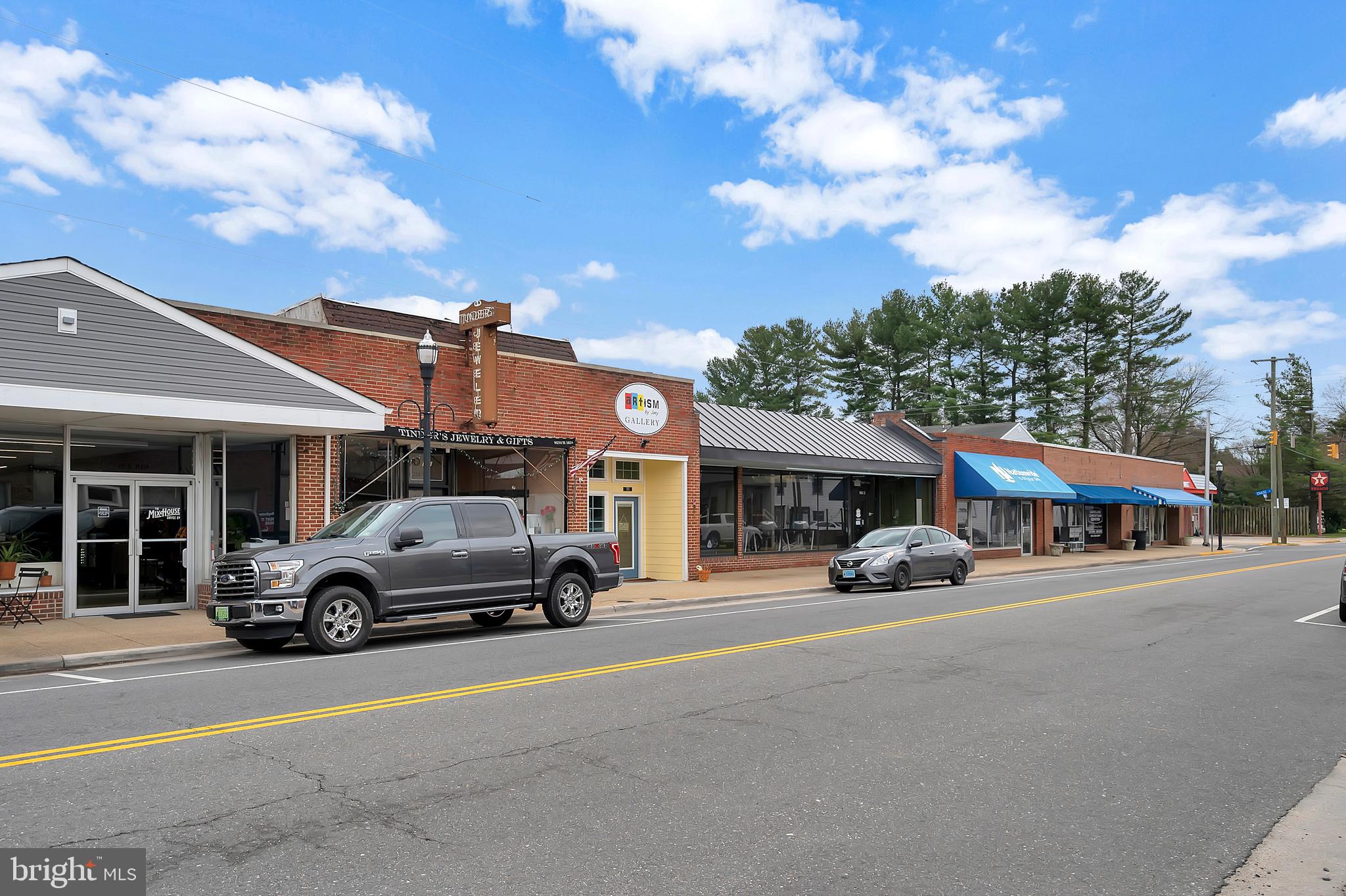 MAURY HEIGHTS - Residential