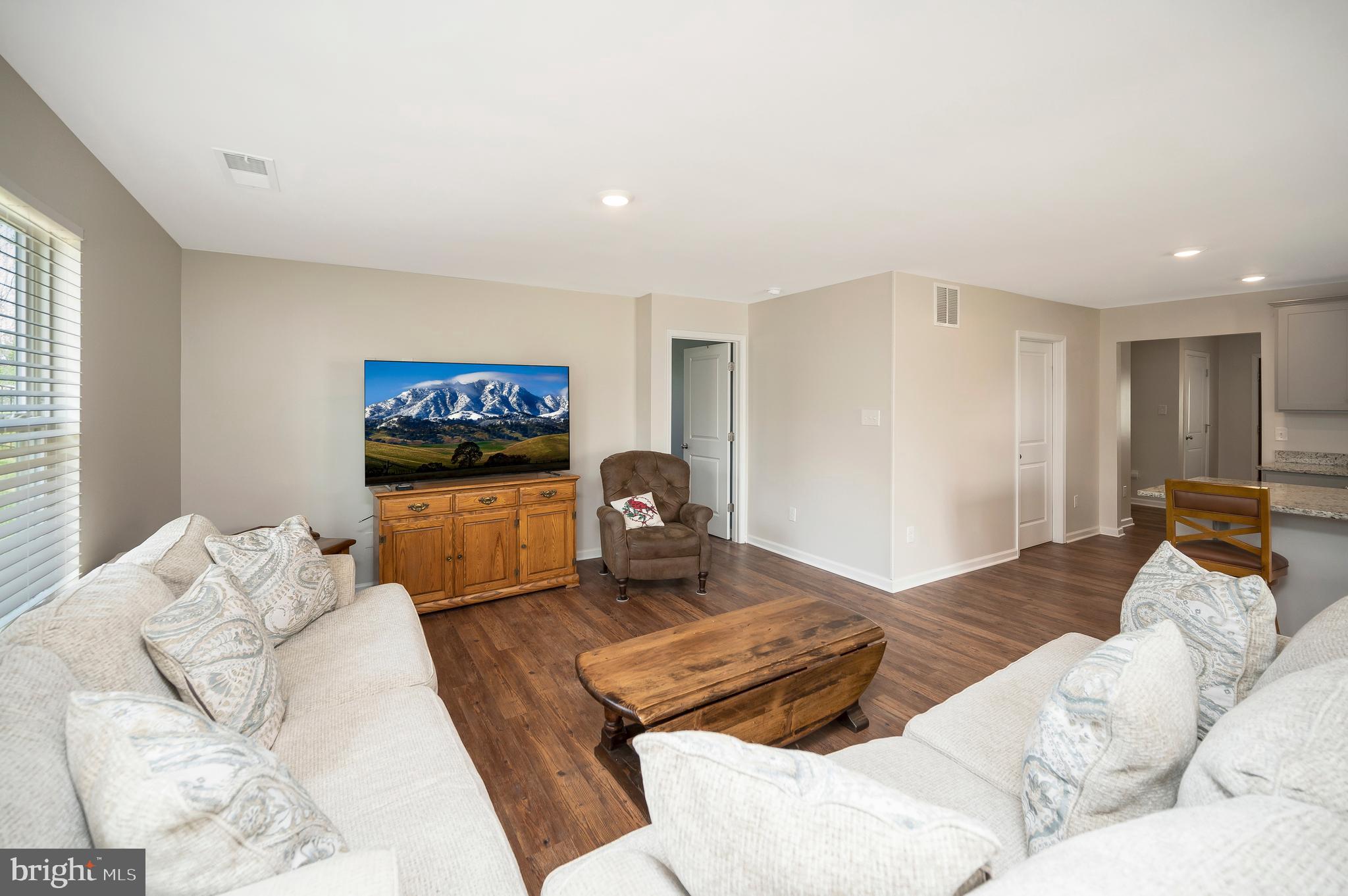 MAURY HEIGHTS - Residential