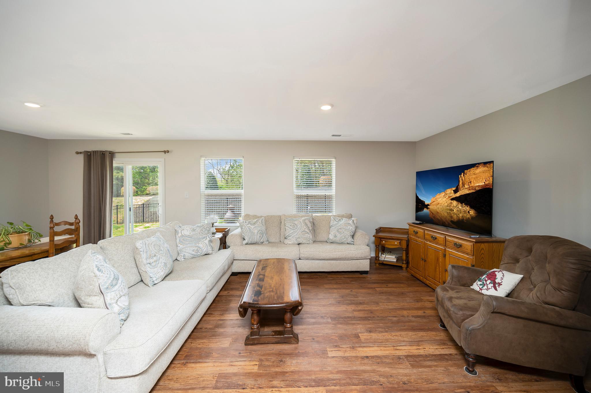 MAURY HEIGHTS - Residential