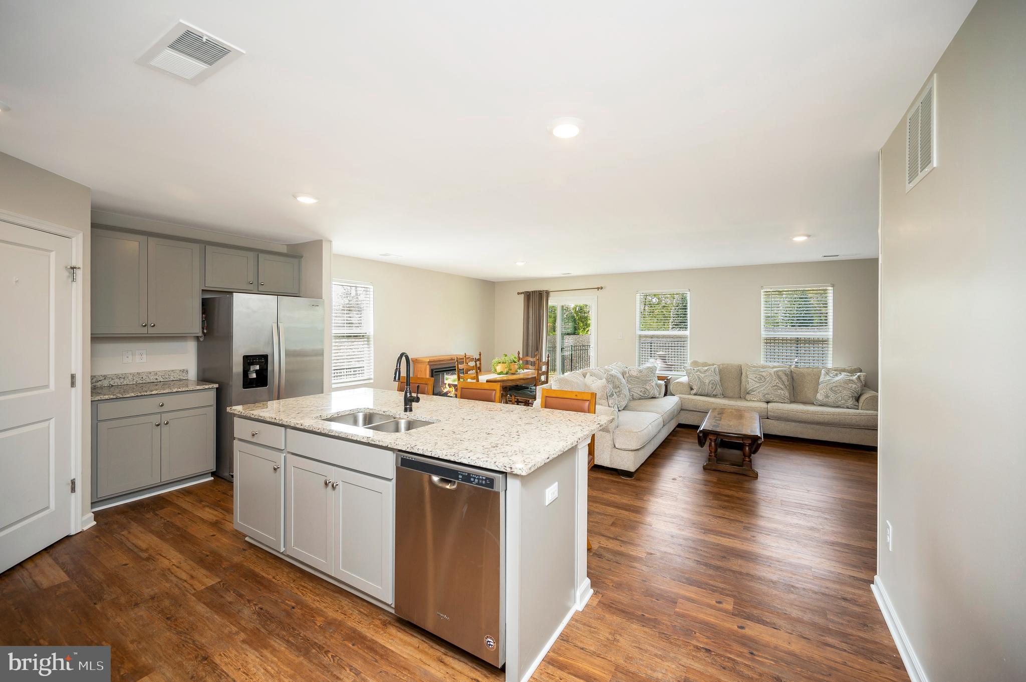 MAURY HEIGHTS - Residential